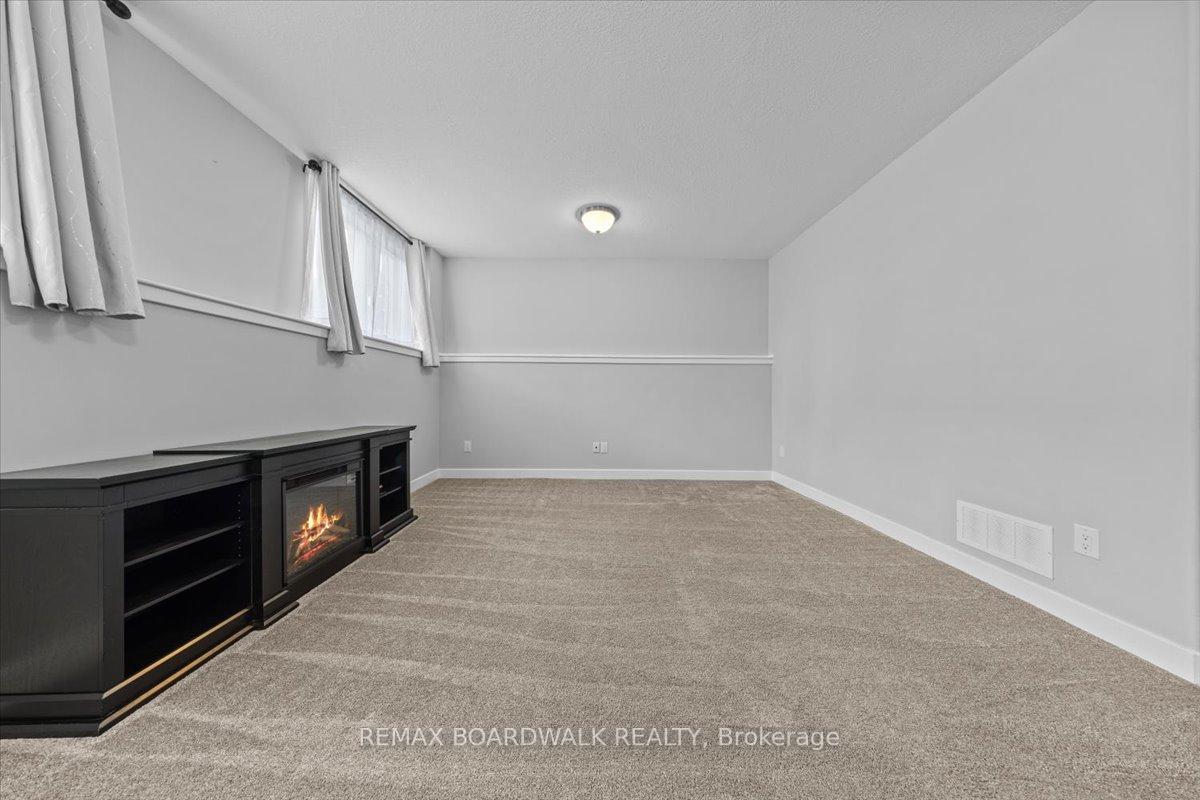 Photo 15 of 171 Ferrara Drive, Smiths Falls — HOMEH
