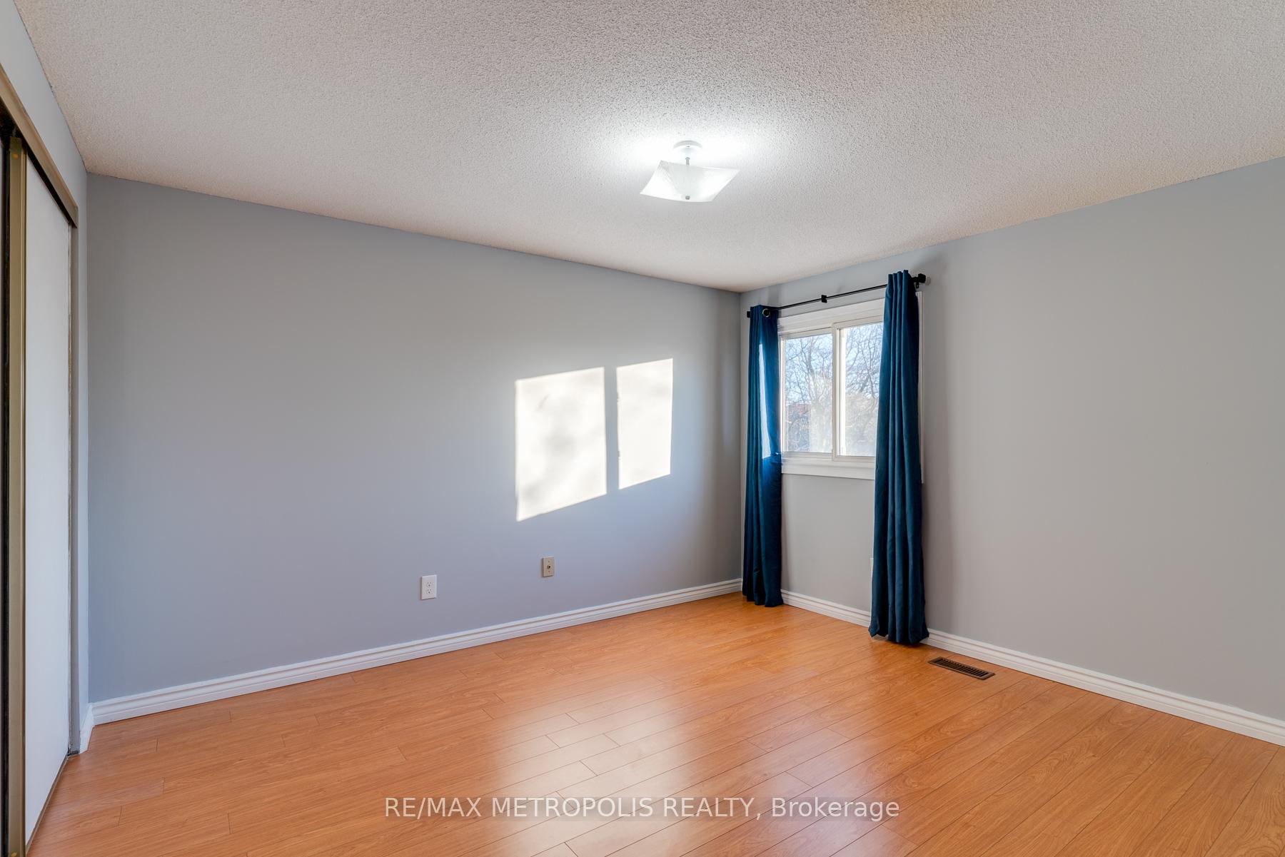 Photo 26 of Unit Main, 113 Cimmaron Street, Markham, Middlefield — HOMEH