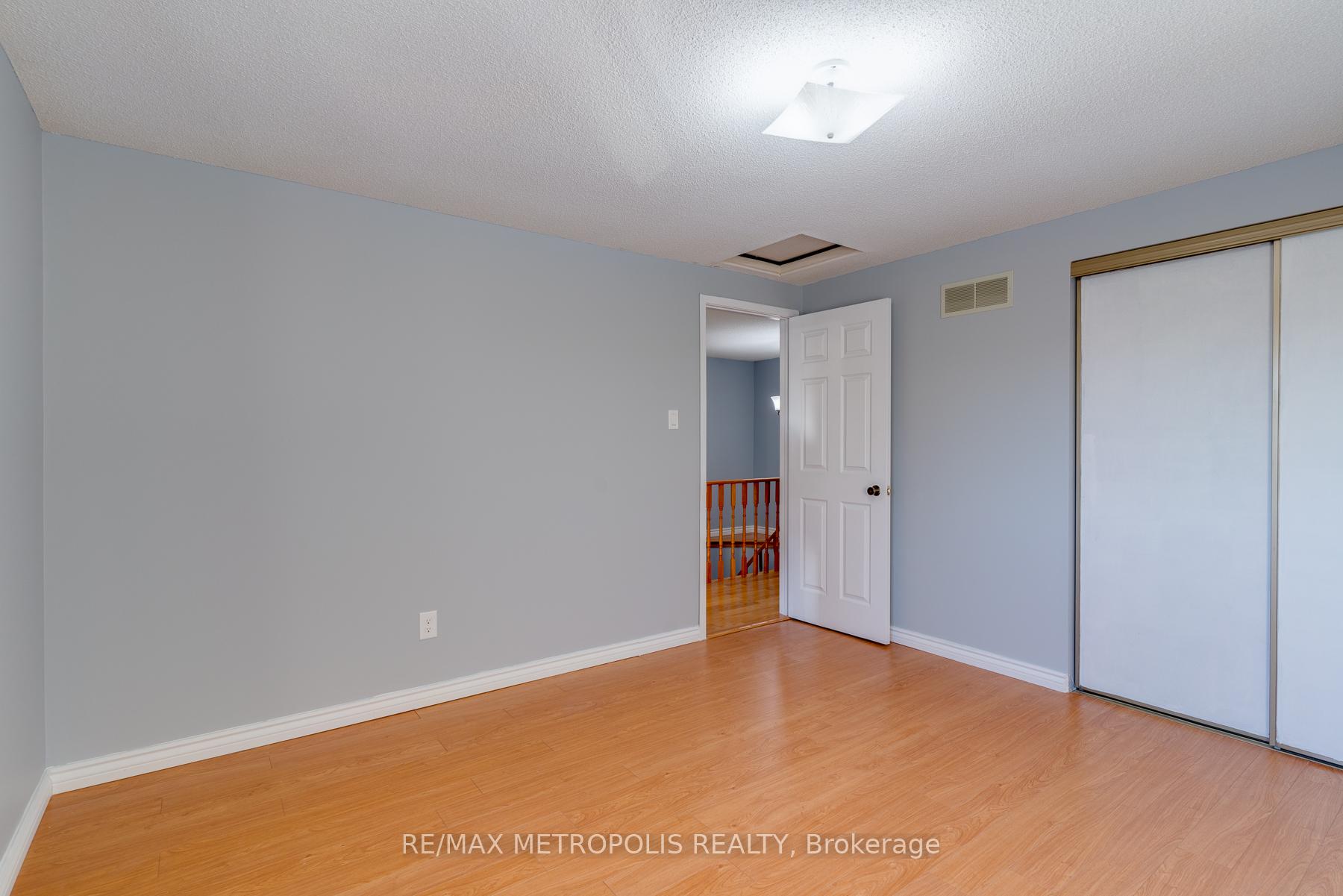 Photo 25 of Unit Main, 113 Cimmaron Street, Markham, Middlefield — HOMEH
