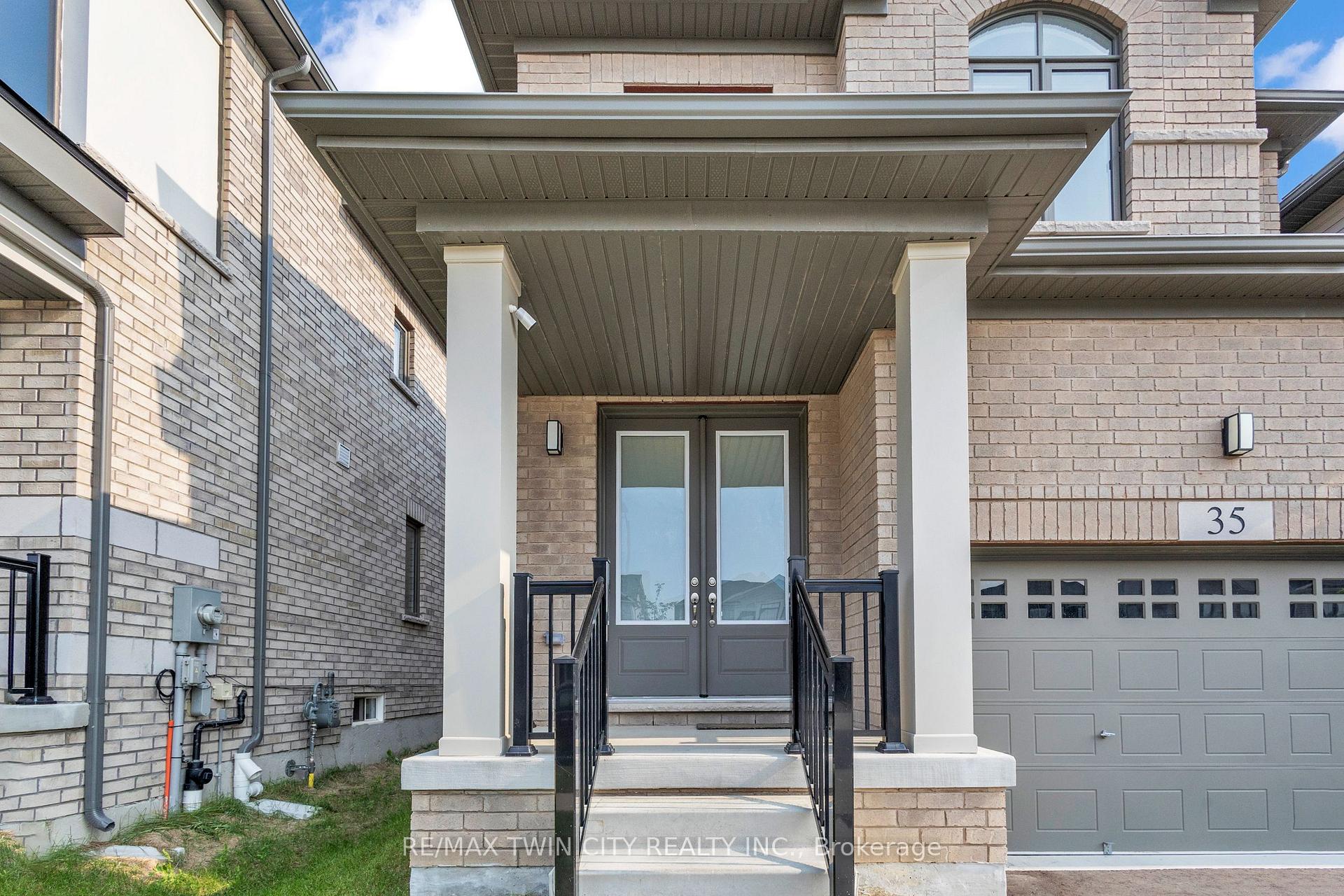 Photo 19 of 35 Crossmore Crescent, Cambridge — HOMEH