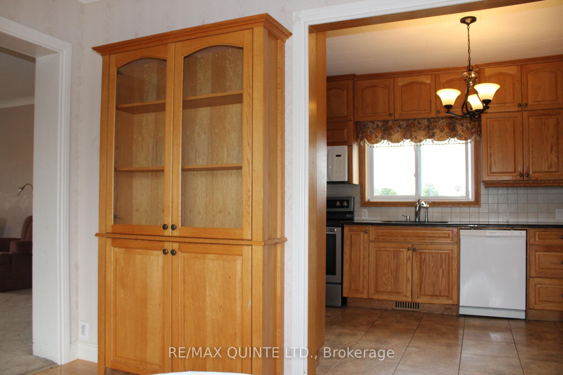 Photo 6 of 472 Maple Road, Stirling-Rawdon, Stirling Ward — HOMEH