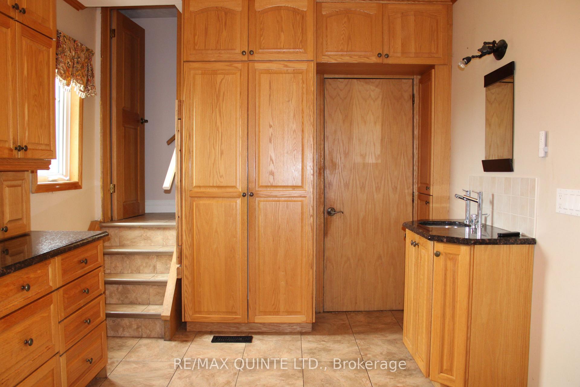 Photo 10 of 472 Maple Road, Stirling-Rawdon, Stirling Ward — HOMEH