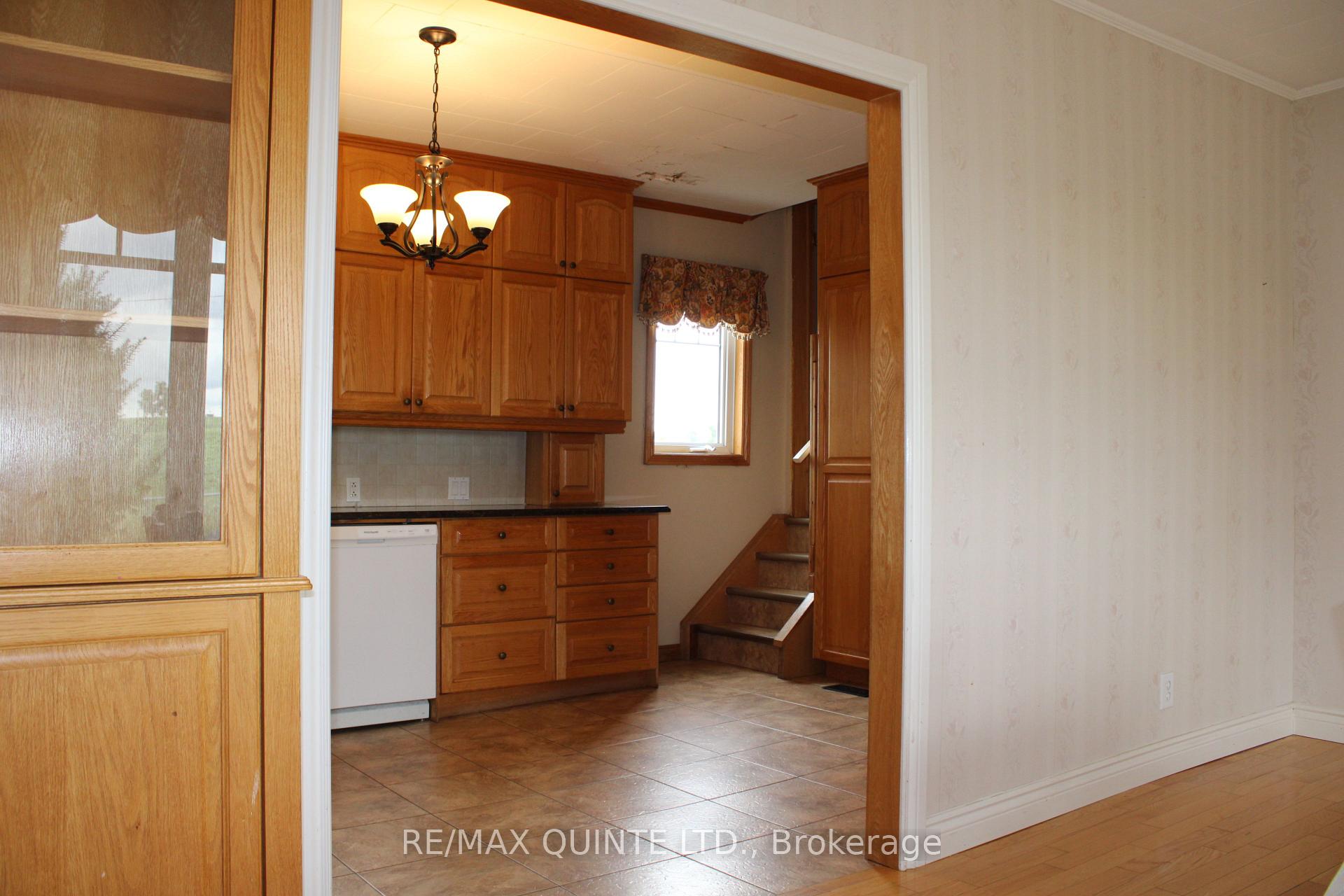 Photo 9 of 472 Maple Road, Stirling-Rawdon, Stirling Ward — HOMEH