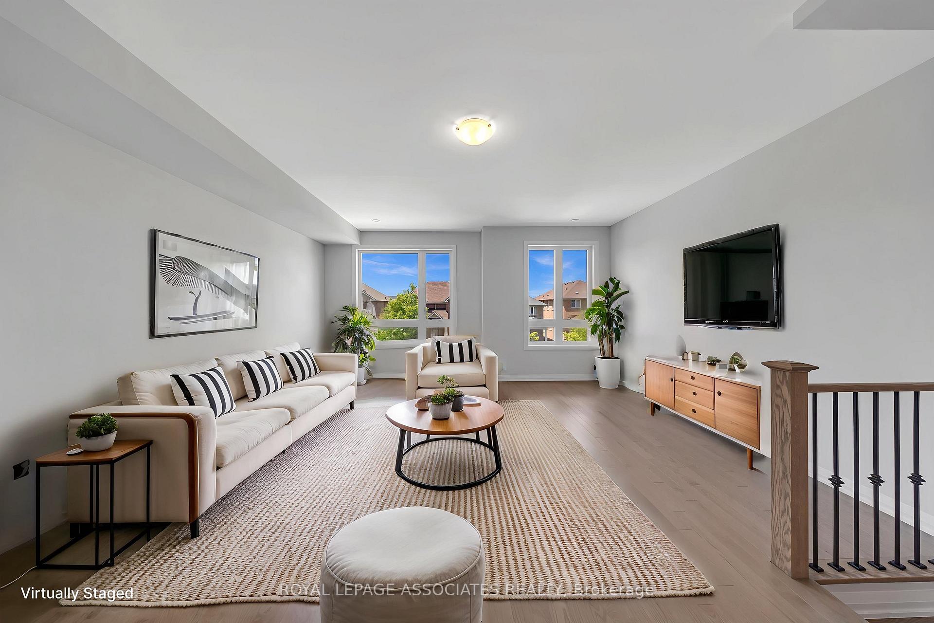 Photo 12 of 81 Rustle Wood Avenue, Markham, Cornell — HOMEH