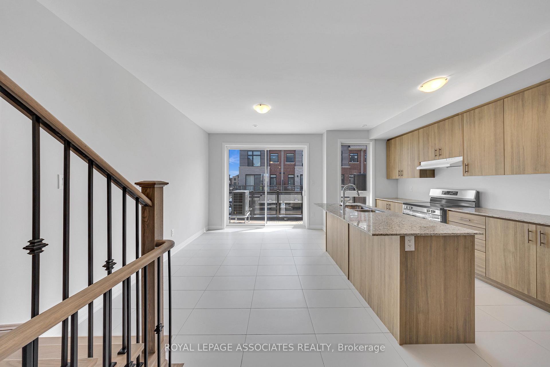 Photo 24 of 81 Rustle Wood Avenue, Markham, Cornell — HOMEH