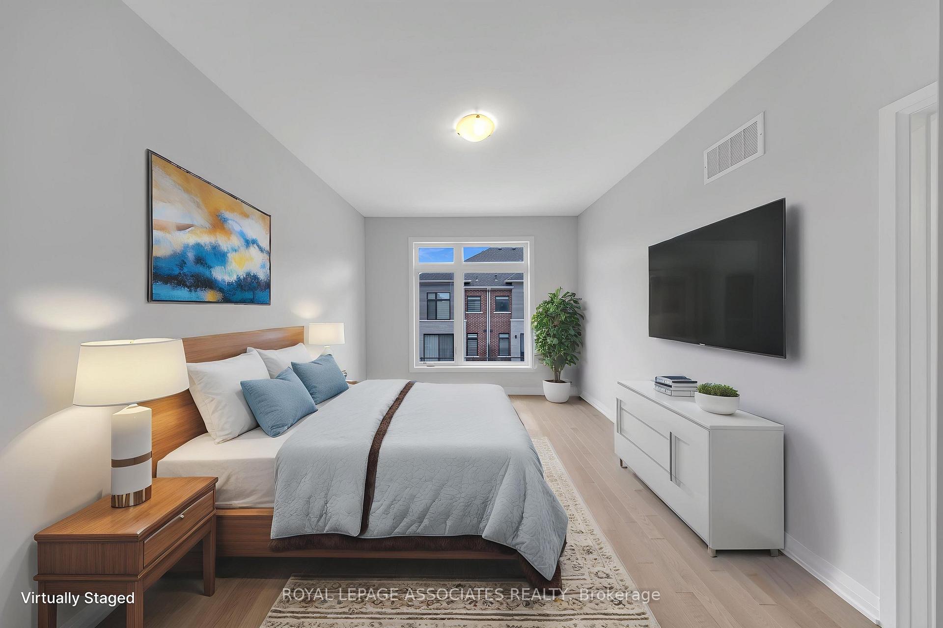Photo 15 of 81 Rustle Wood Avenue, Markham, Cornell — HOMEH