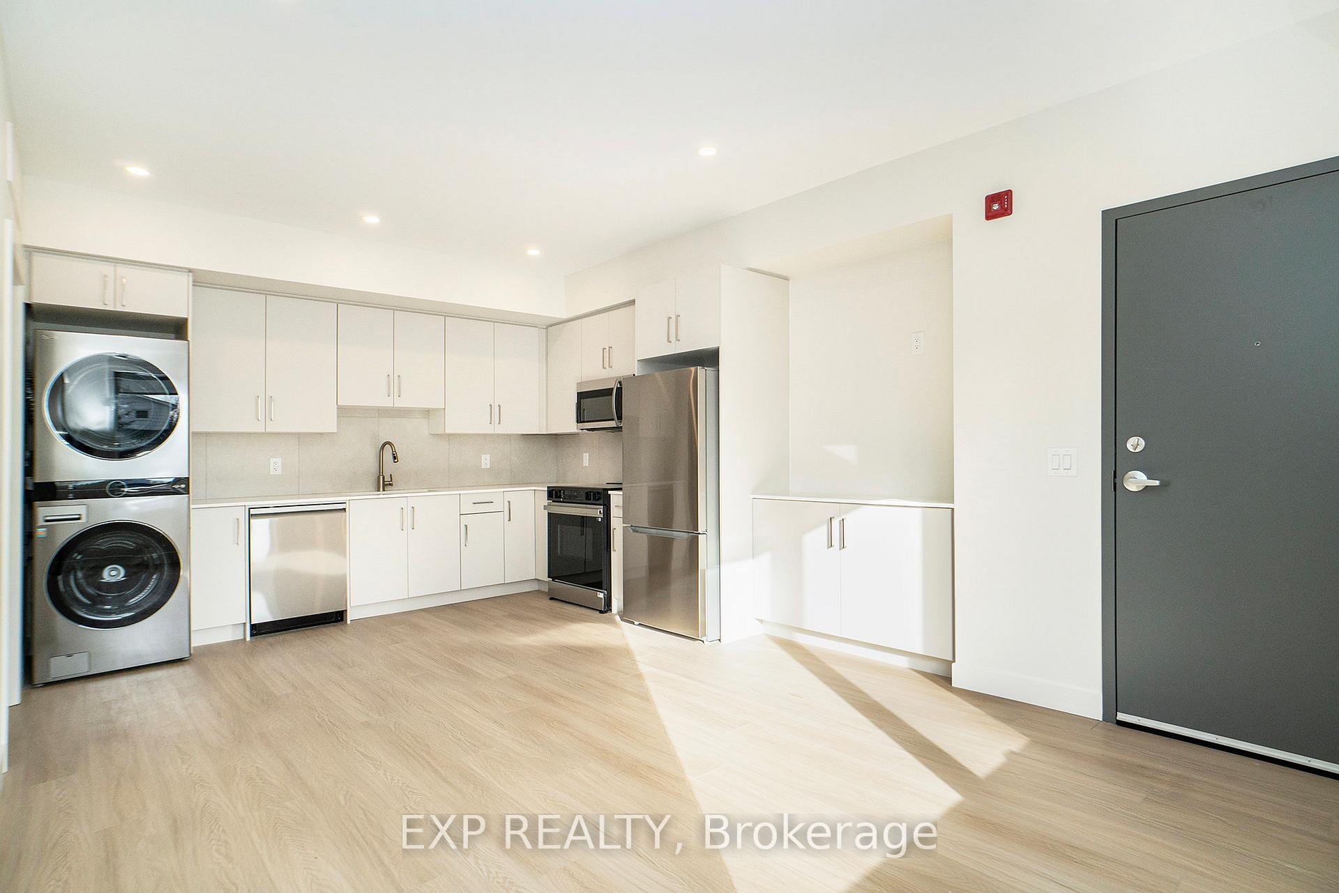 Photo 11 of 158 Laval Street, Ottawa, Vanier — HOMEH