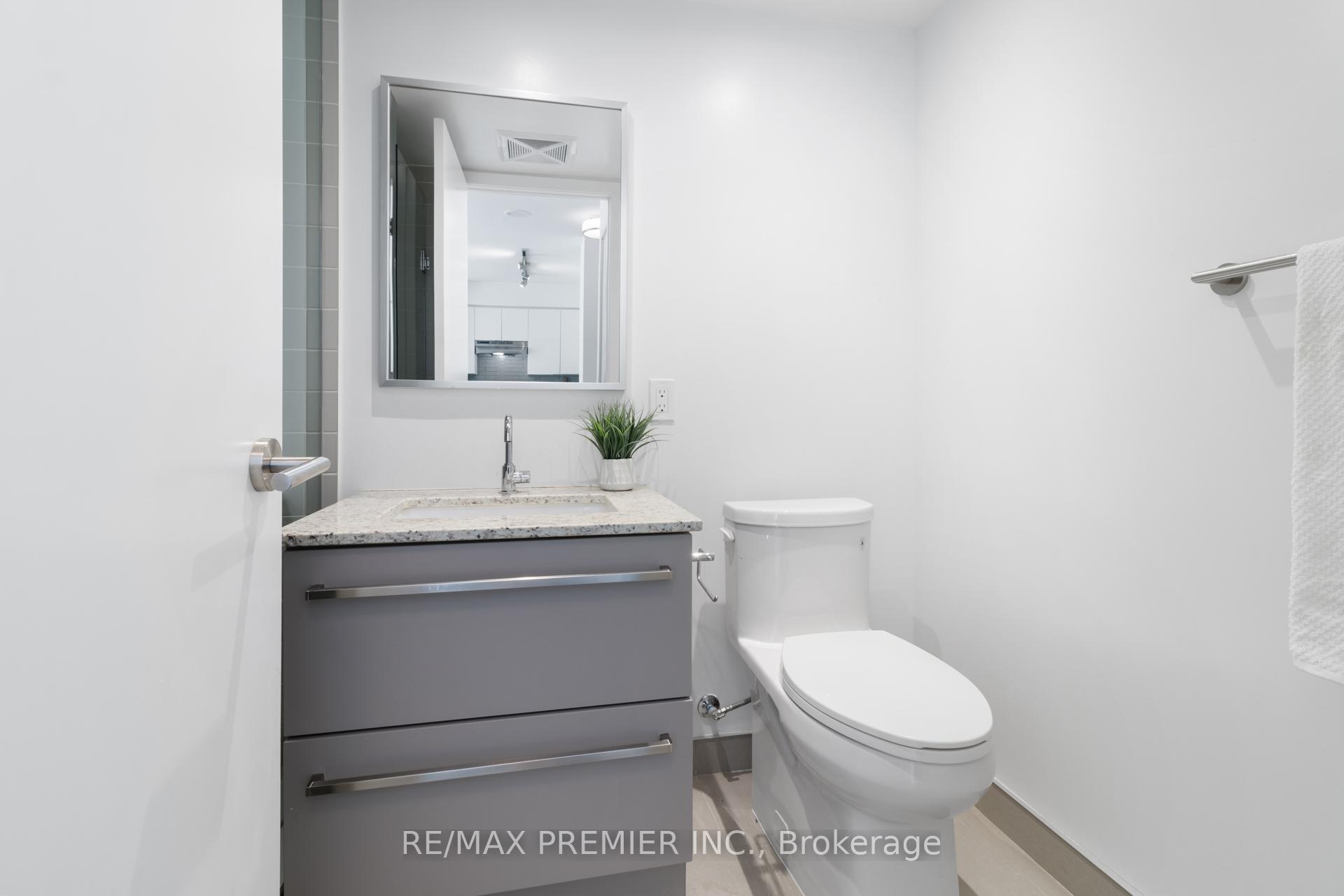 Photo 18 of Unit 303, 120 Varna Drive, Toronto, Englemount-Lawrence — HOMEH