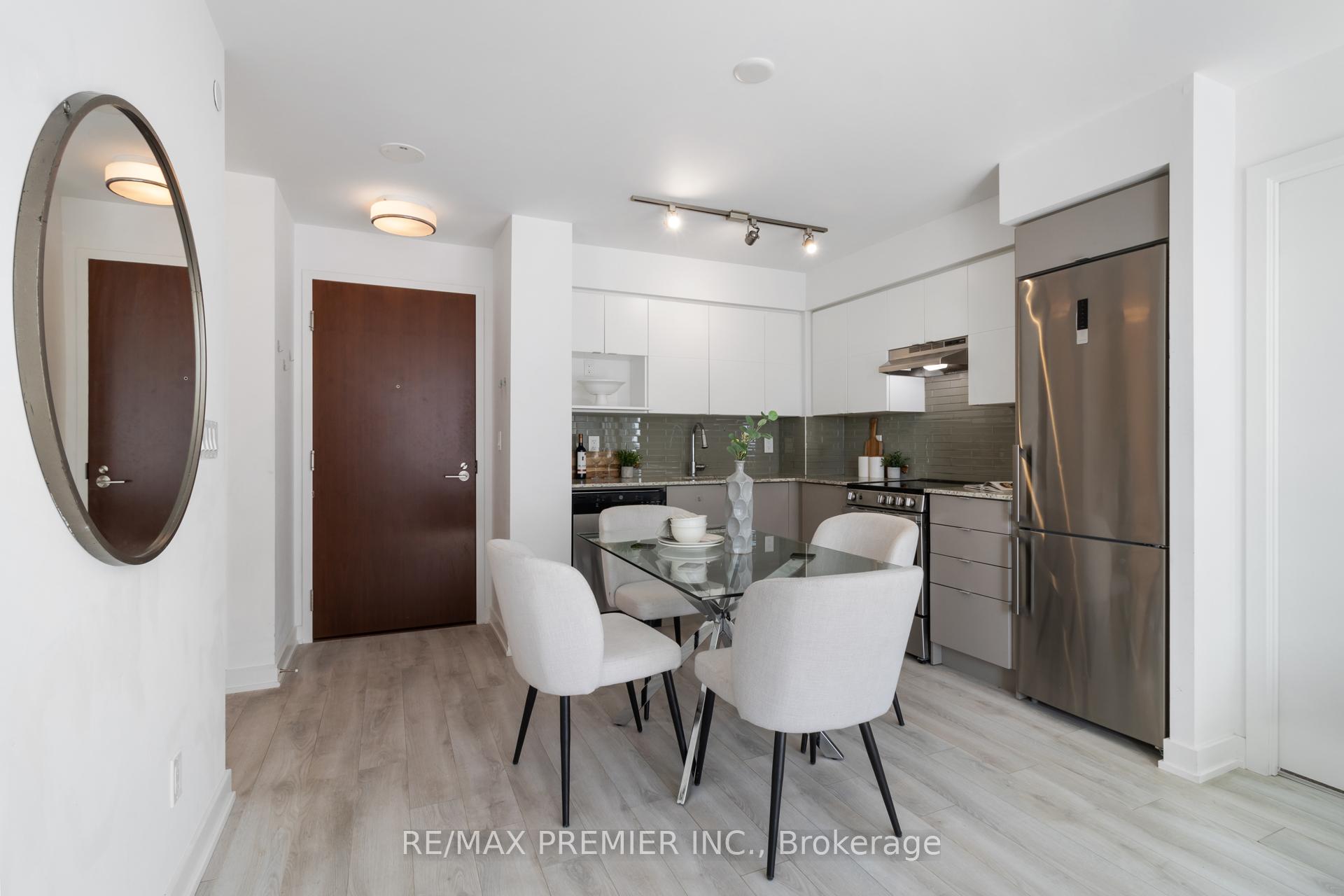 Photo 16 of Unit 303, 120 Varna Drive, Toronto, Englemount-Lawrence — HOMEH