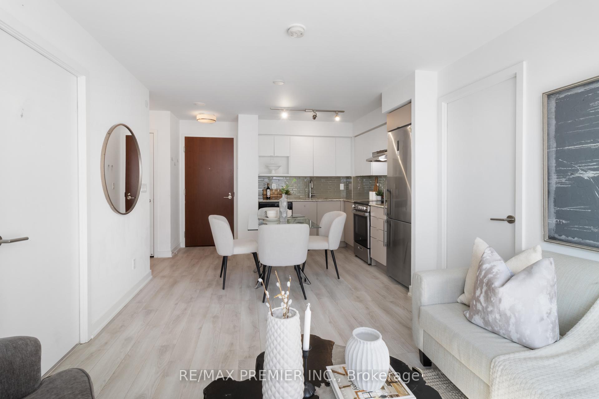 Photo 28 of Unit 303, 120 Varna Drive, Toronto, Englemount-Lawrence — HOMEH