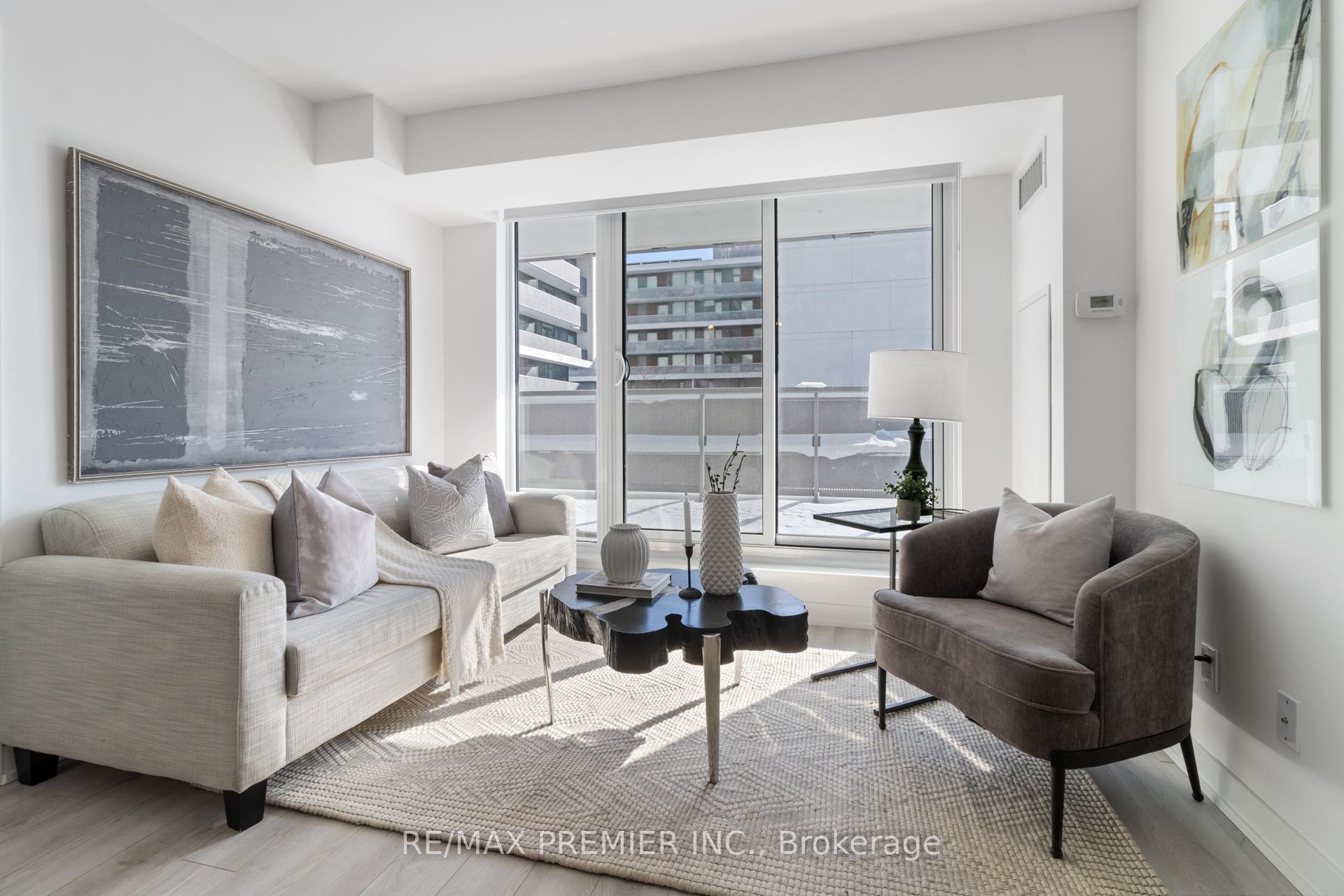 Photo 27 of Unit 303, 120 Varna Drive, Toronto, Englemount-Lawrence — HOMEH