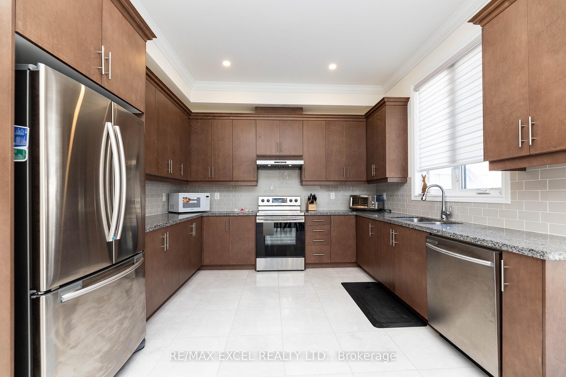 Photo 7 of 43 Hyderabad Lane, Markham, Greensborough — HOMEH