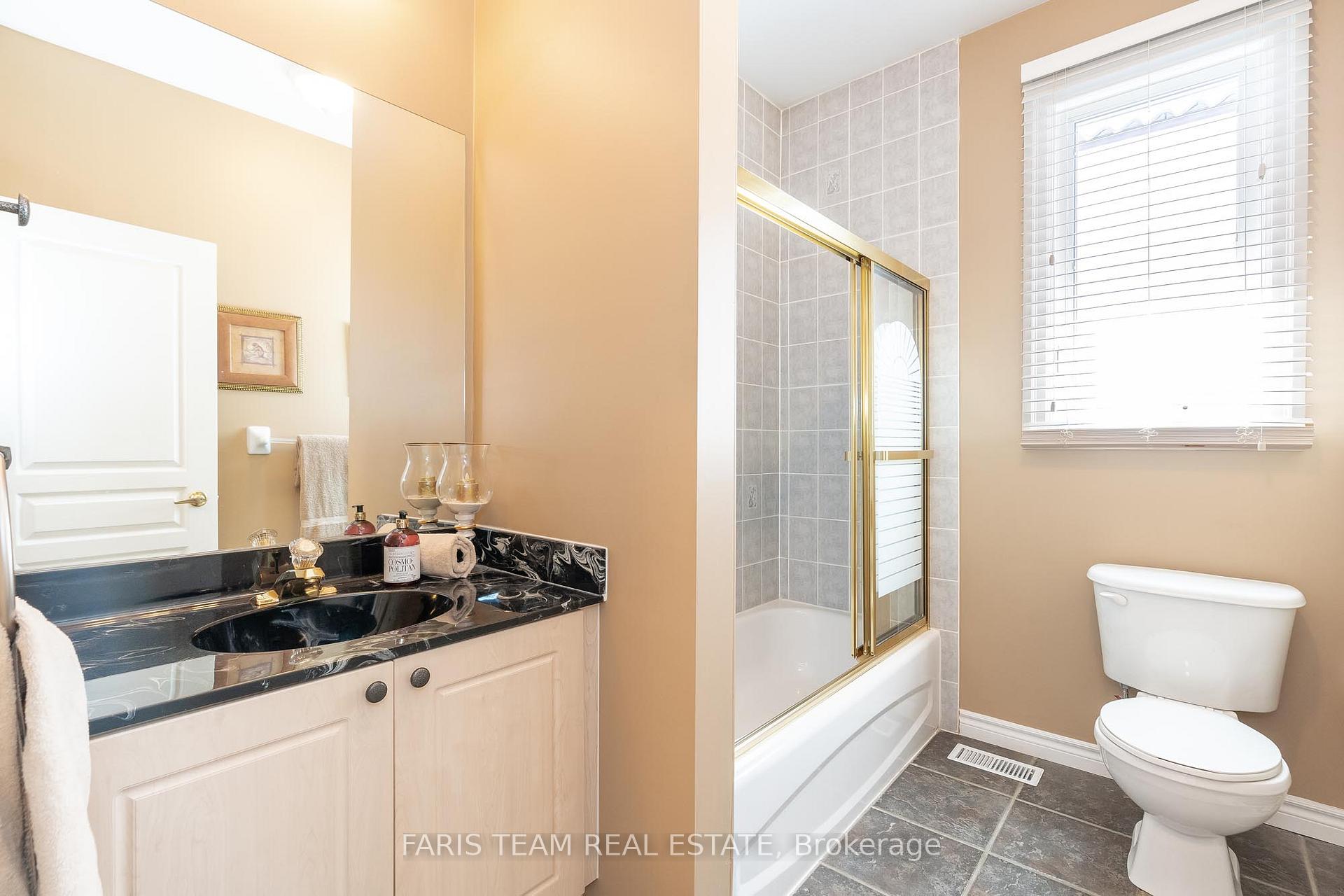 Photo 16 of 443 Aberdeen Boulevard, Midland — HOMEH