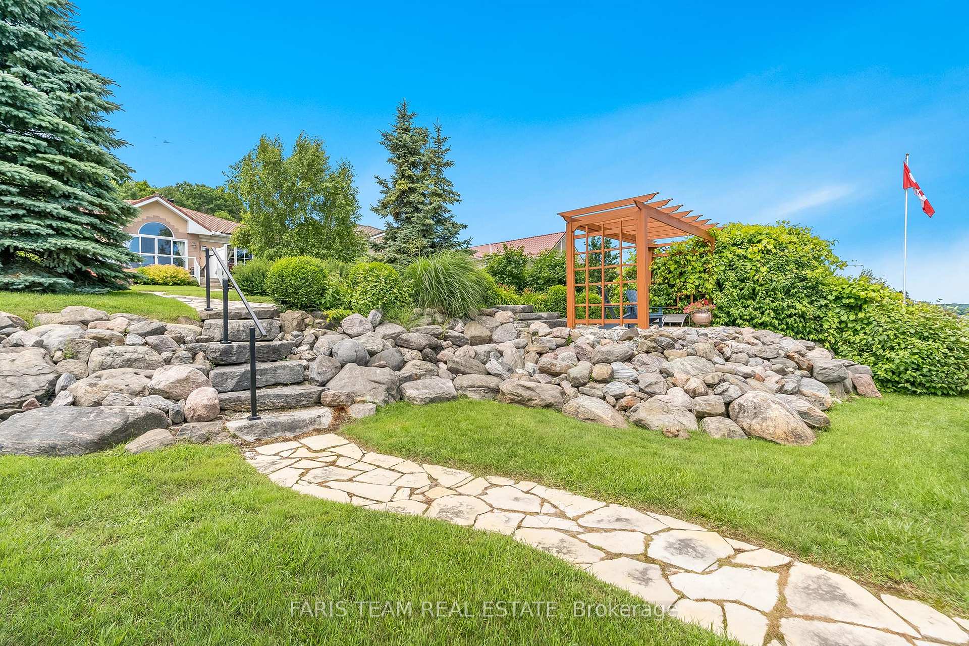 Photo 27 of 443 Aberdeen Boulevard, Midland — HOMEH