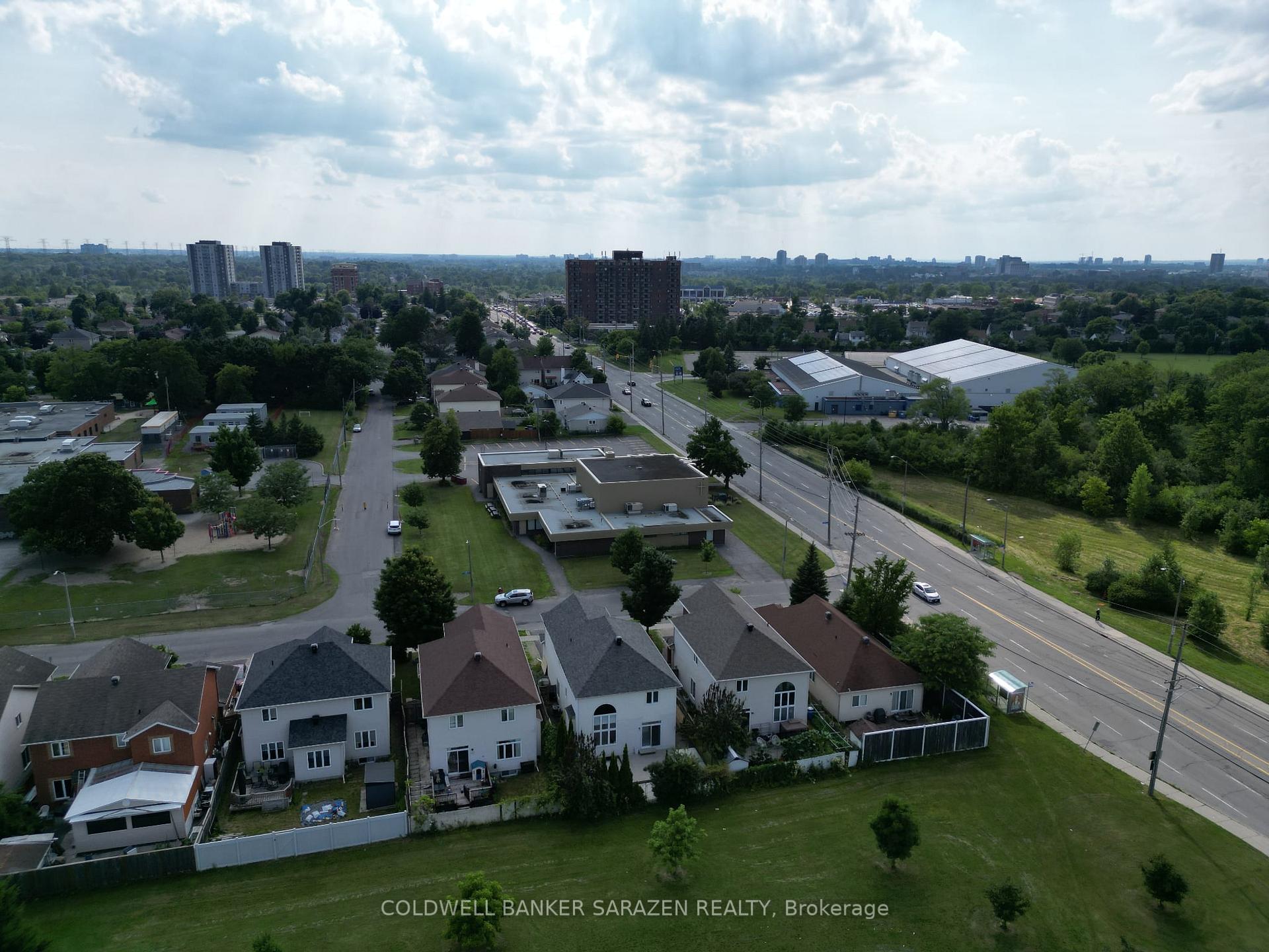 Photo 10 of 2014 Jasper Avenue W, Ottawa, Ellwood — HOMEH