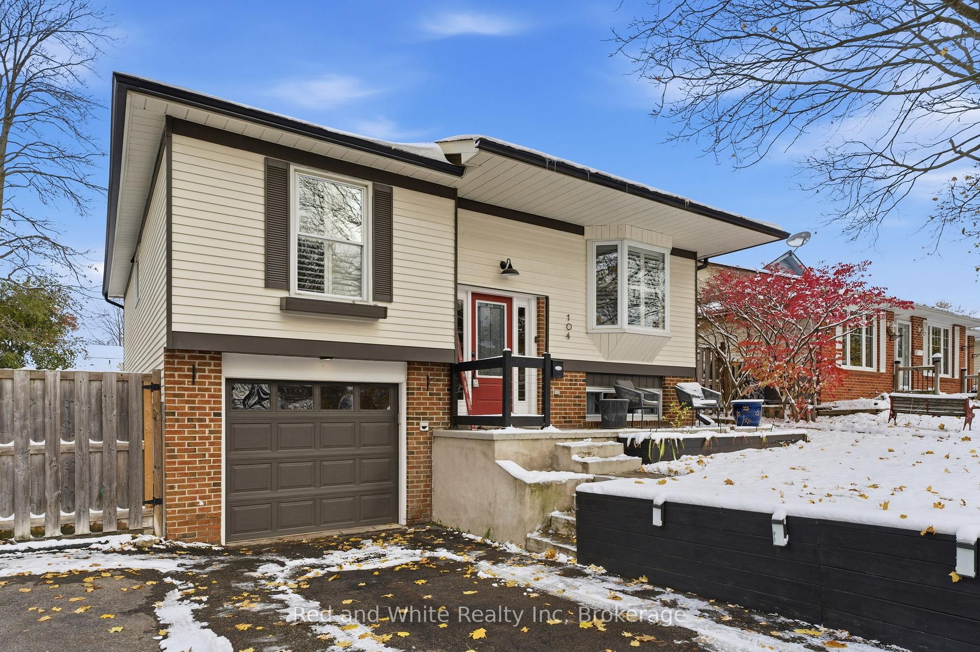 Photo 32 of 104 Cindy Avenue, Cambridge — HOMEH