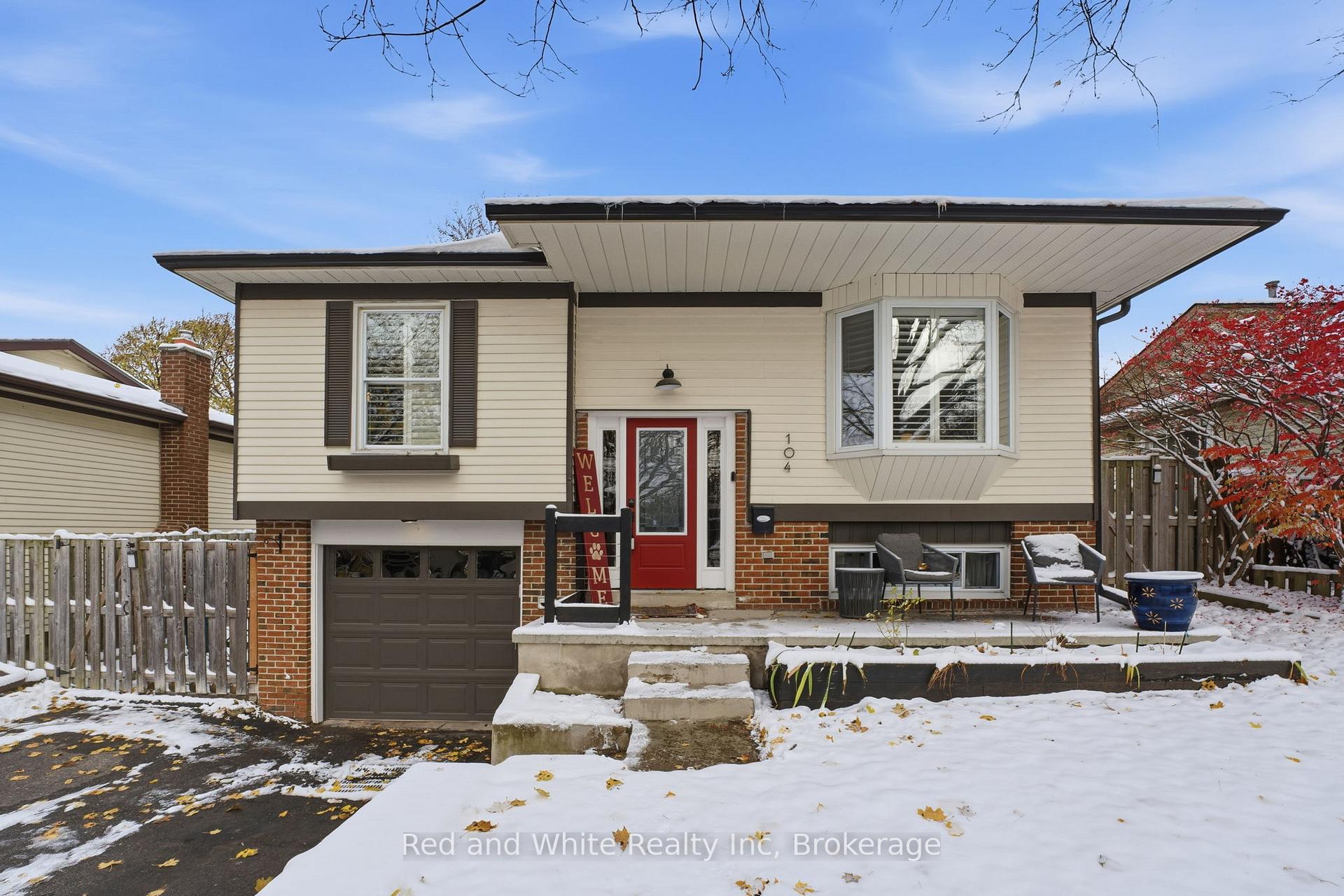 Photo 11 of 104 Cindy Avenue, Cambridge — HOMEH