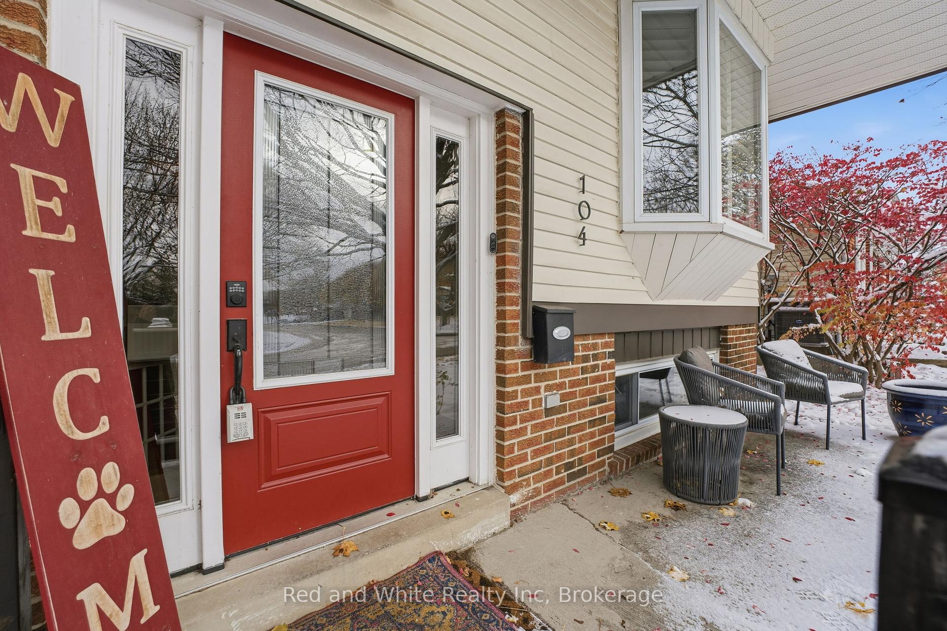 Photo 30 of 104 Cindy Avenue, Cambridge — HOMEH