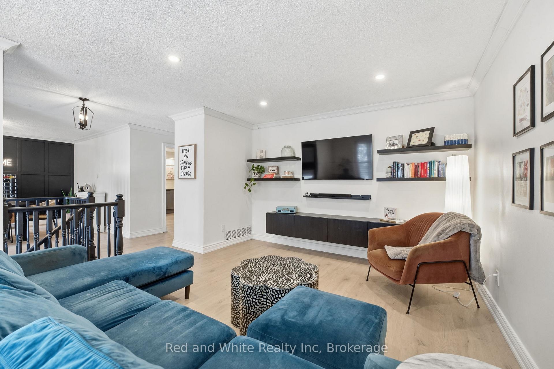 Photo 20 of 104 Cindy Avenue, Cambridge — HOMEH