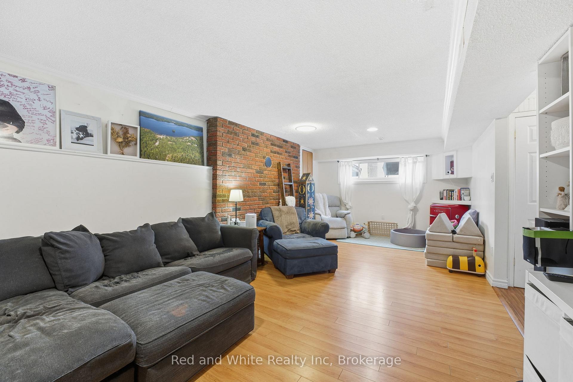 Photo 26 of 104 Cindy Avenue, Cambridge — HOMEH