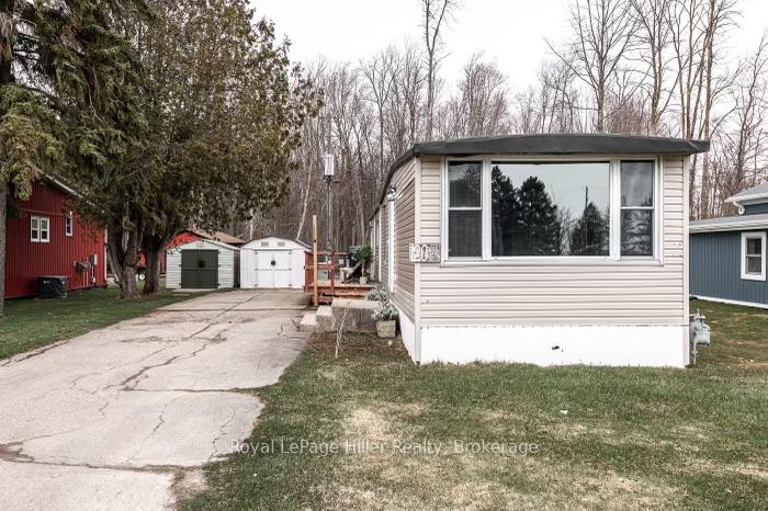Photo 1 of 120 Ash Road, Perth East, Crystal Lake — HOMEH