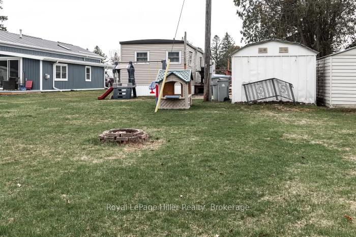 Photo 23 of 120 Ash Road, Perth East, Crystal Lake — HOMEH