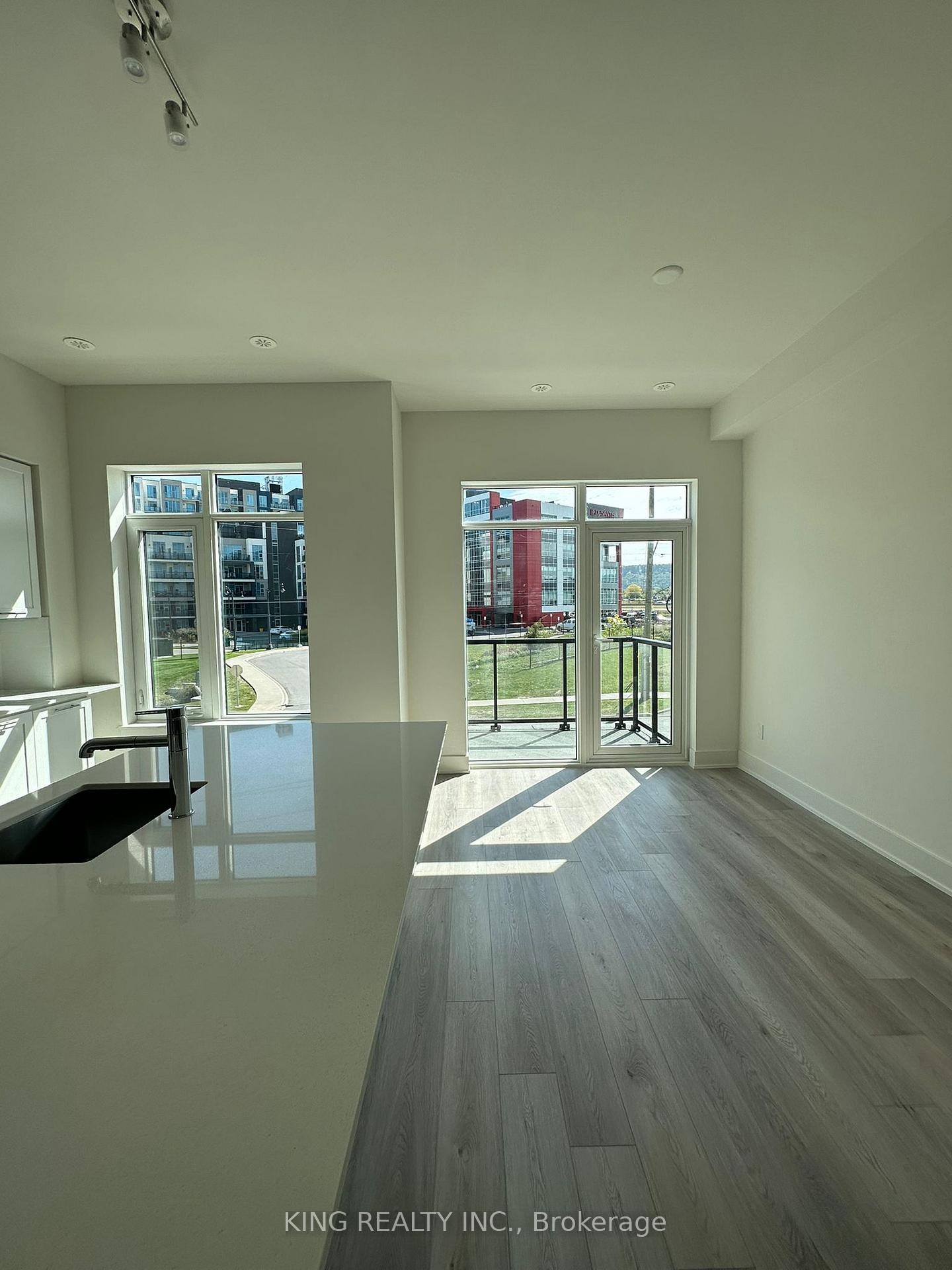Photo 12 of 82 Windward Drive, Grimsby, Grimsby Beach — HOMEH