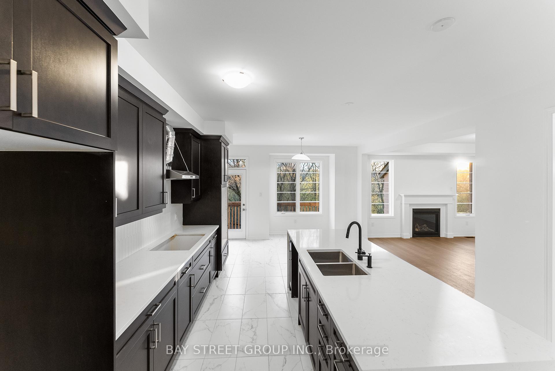 Photo 9 of 3316 Marchington Square, Pickering, Rural Pickering — HOMEH