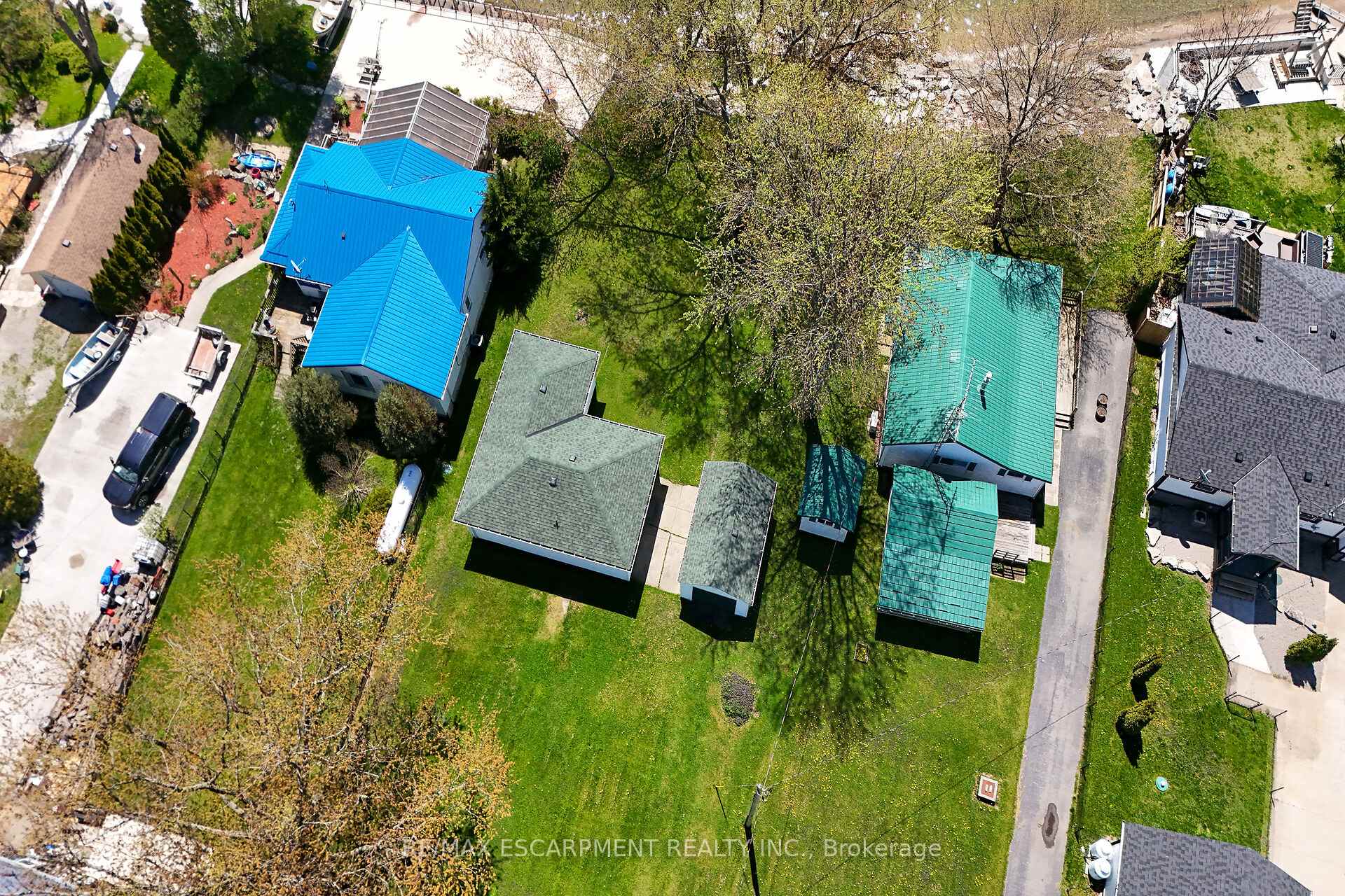 Photo 5 of 13 Horseshoe Bay Road, Haldimand, Dunnville — HOMEH