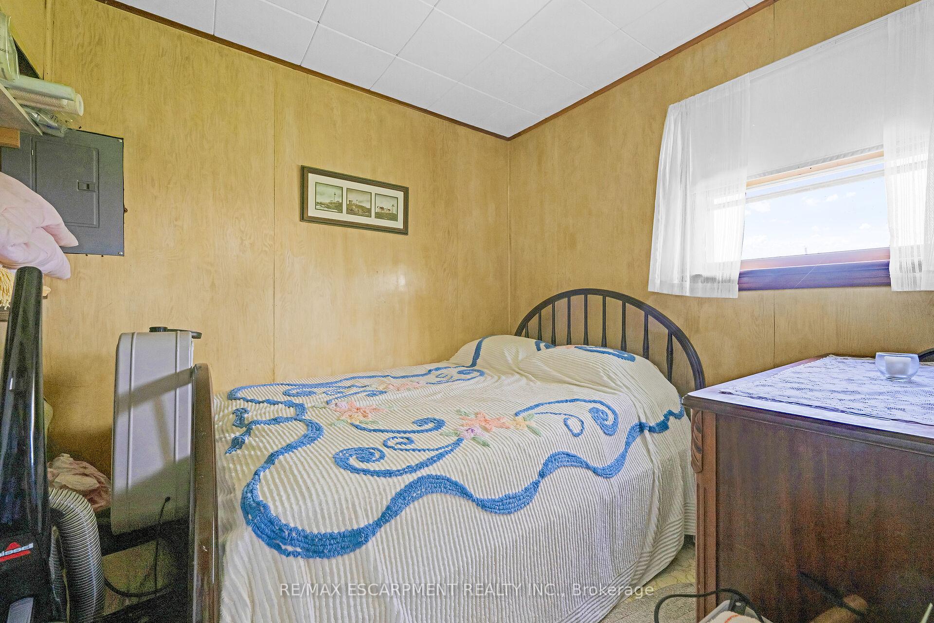 Photo 13 of 13 Horseshoe Bay Road, Haldimand, Dunnville — HOMEH