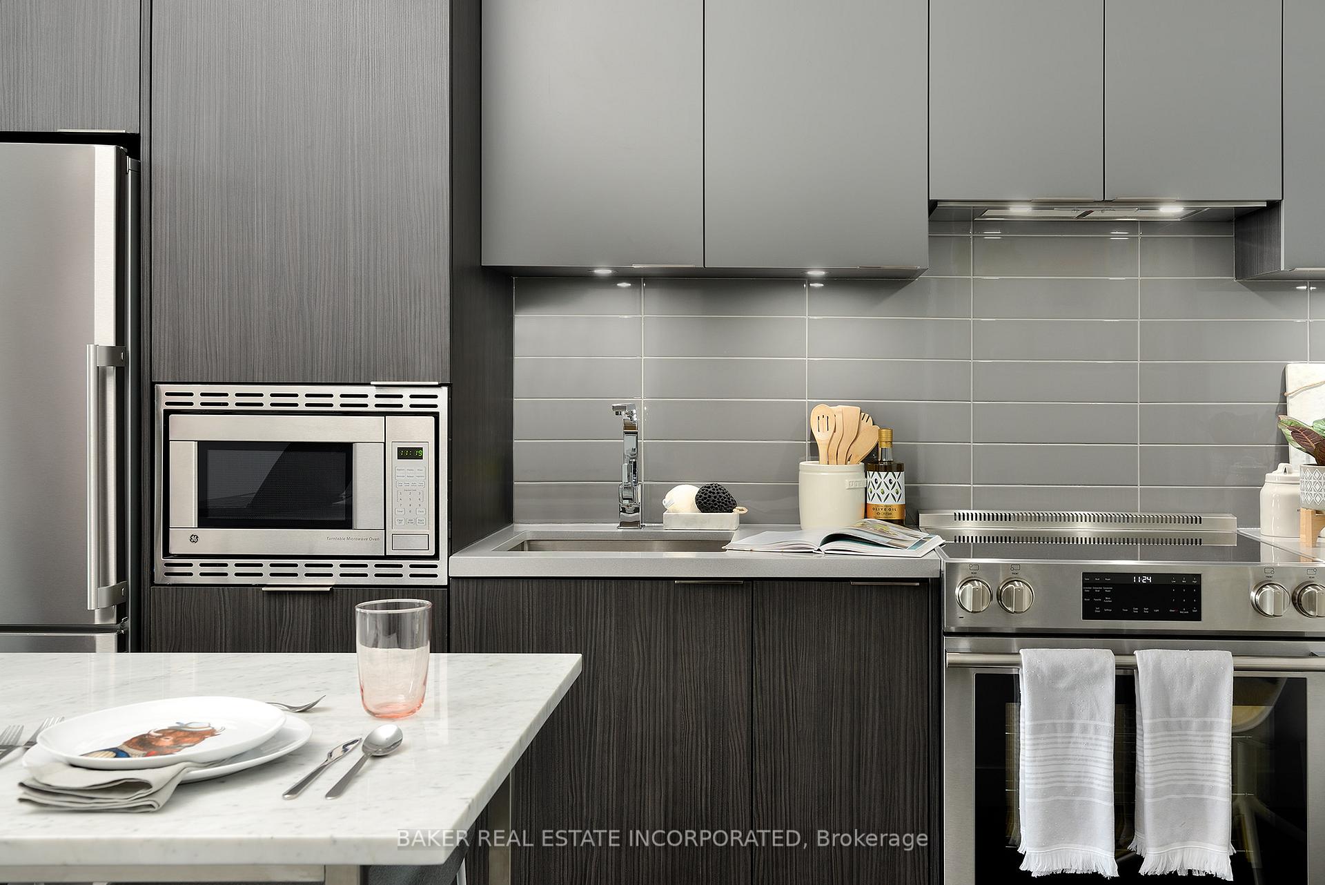 Photo 18 of Unit 1706, 15 Roehampton Avenue, Toronto, Mount Pleasant West — HOMEH