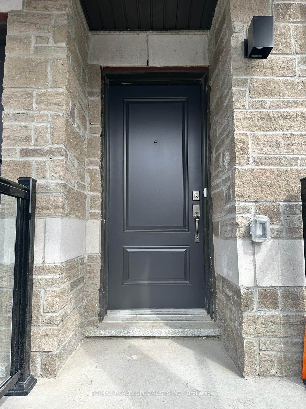 Photo 4 of 361 Okanagan Path, Oshawa, Donevan — HOMEH