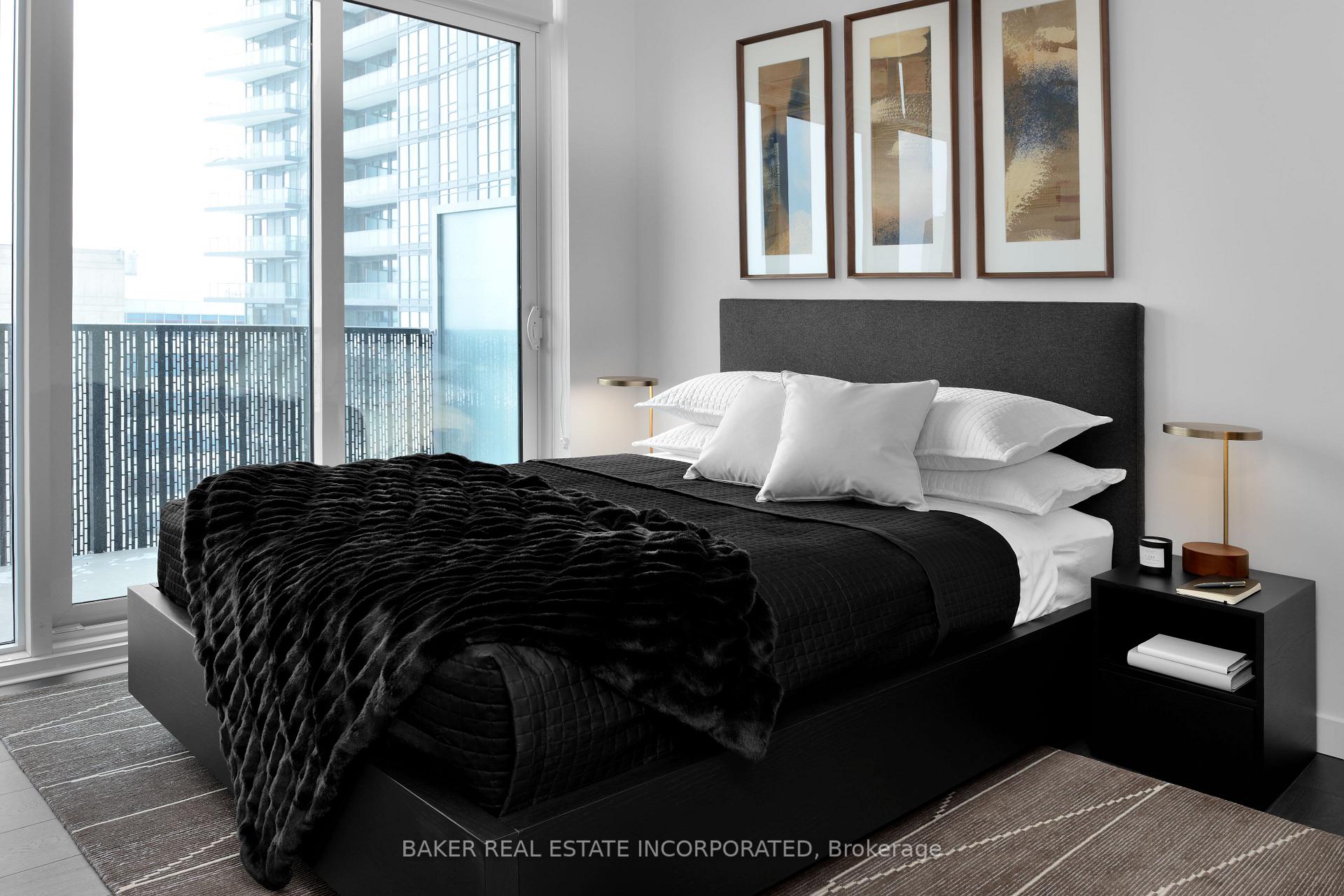 Photo 1 of Unit 1805, 15 Roehampton Avenue, Toronto, Mount Pleasant West — HOMEH
