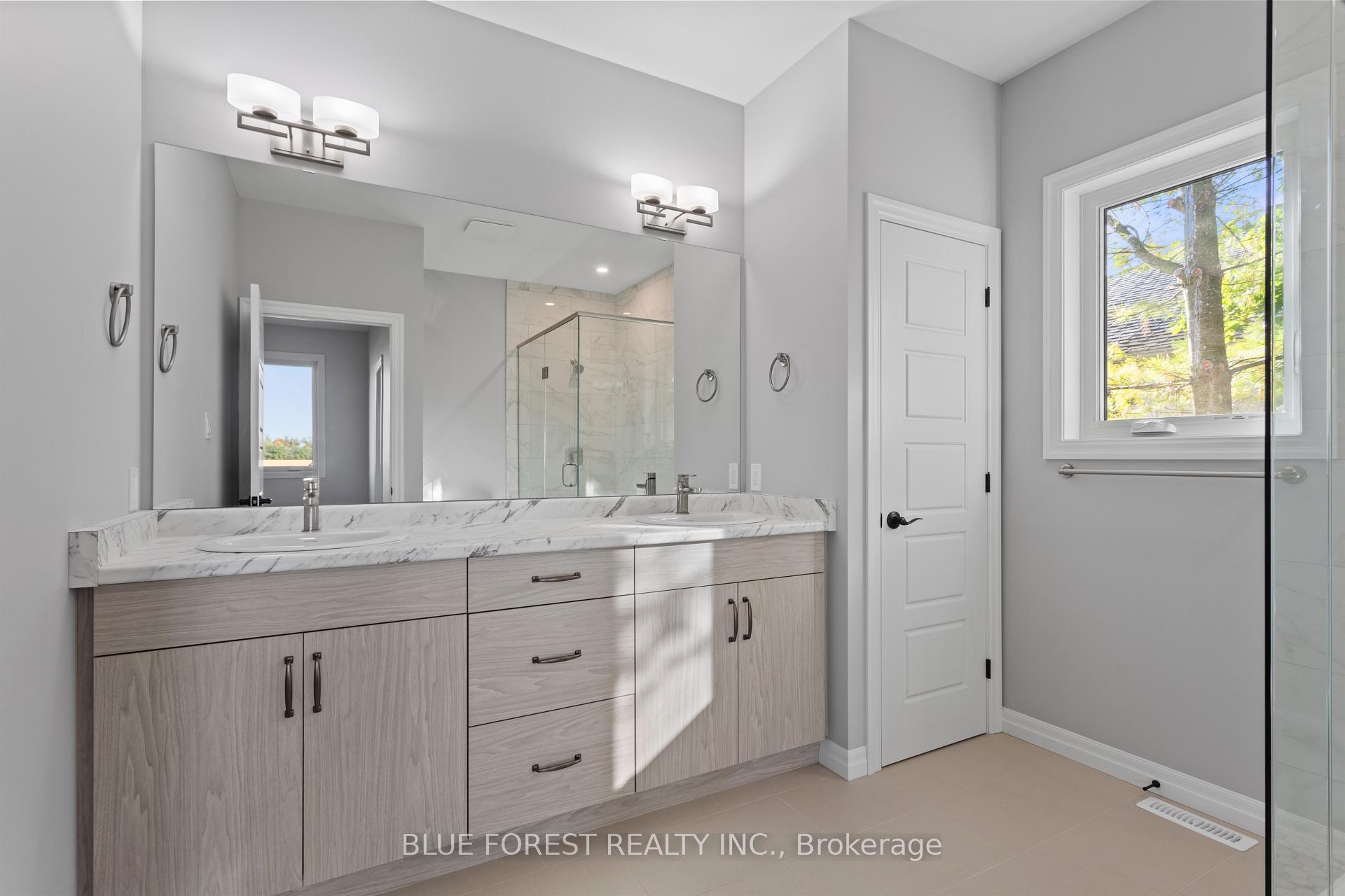 Photo 30 of 218 Snyders Avenue, Central Elgin, Belmont — HOMEH