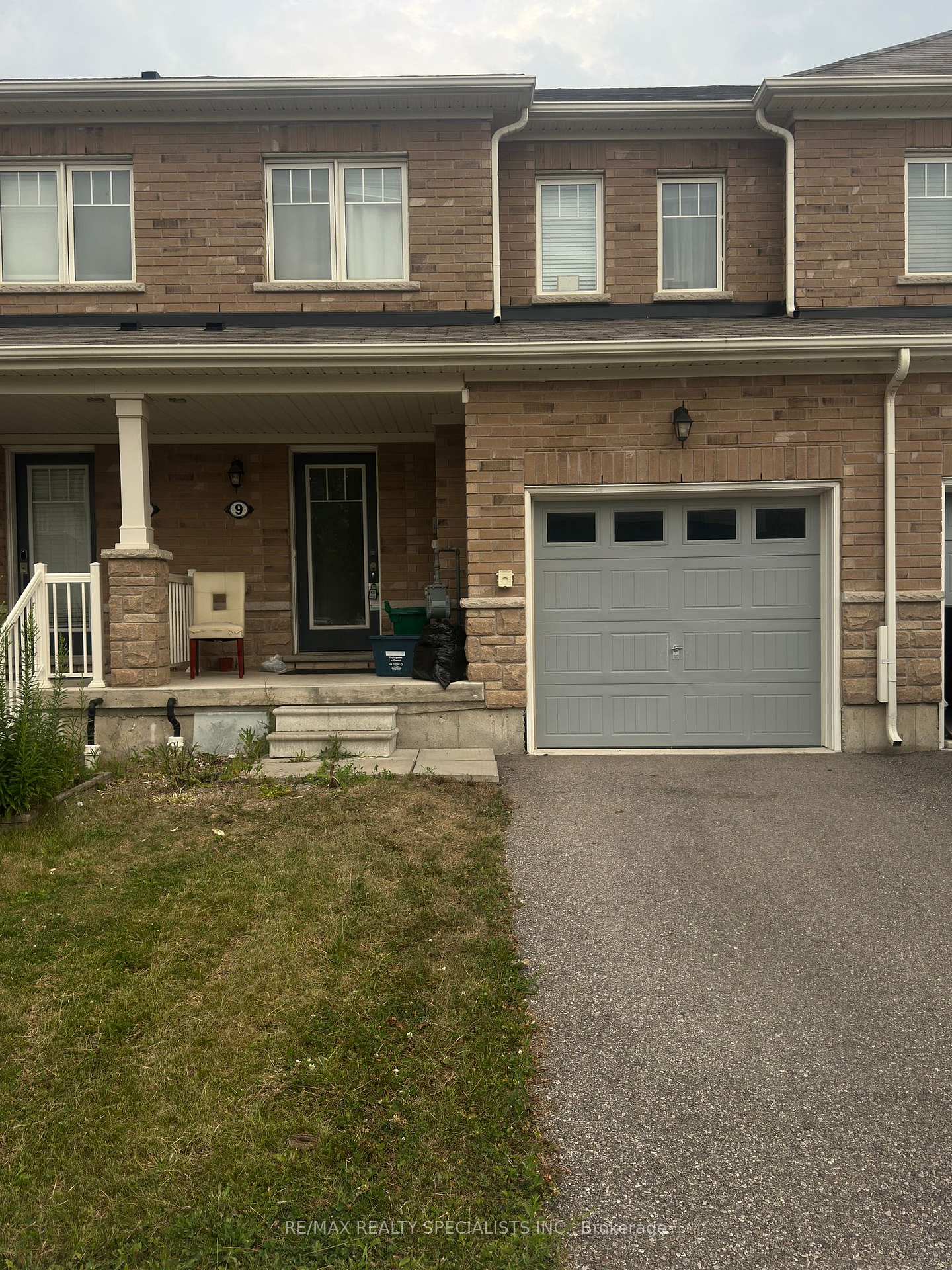 Front of 9 Cole Crescent