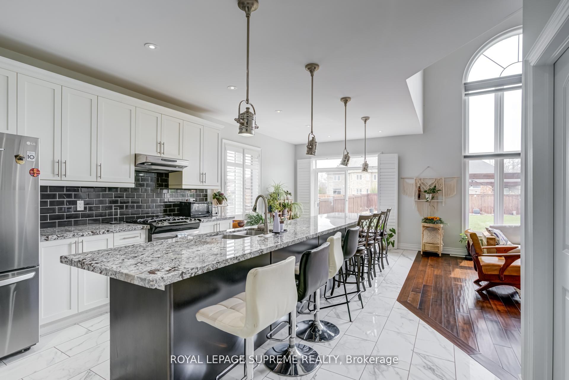 Photo 5 of 1417 Gilford Road, Innisfil, Gilford — HOMEH
