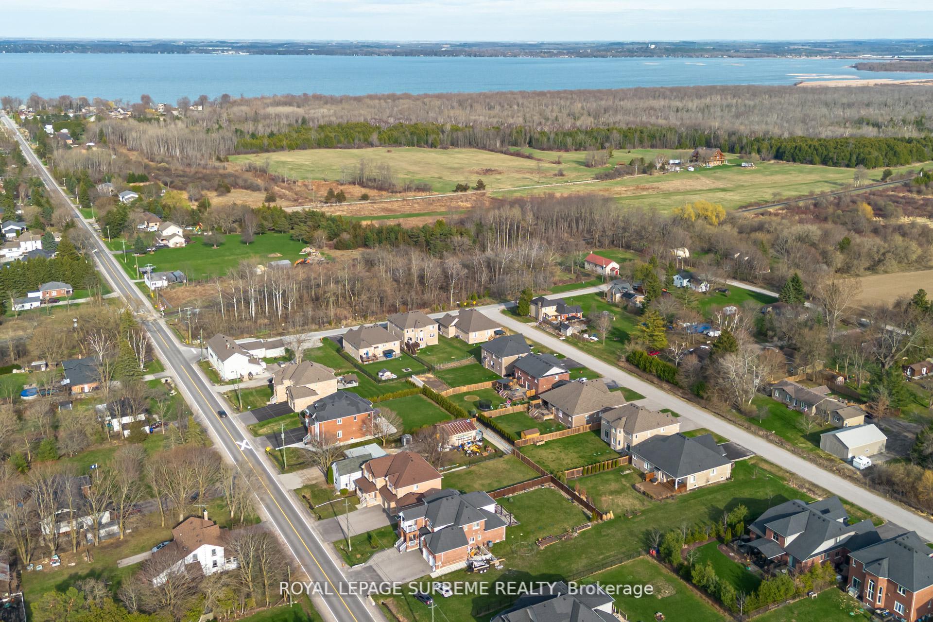 Photo 39 of 1417 Gilford Road, Innisfil, Gilford — HOMEH