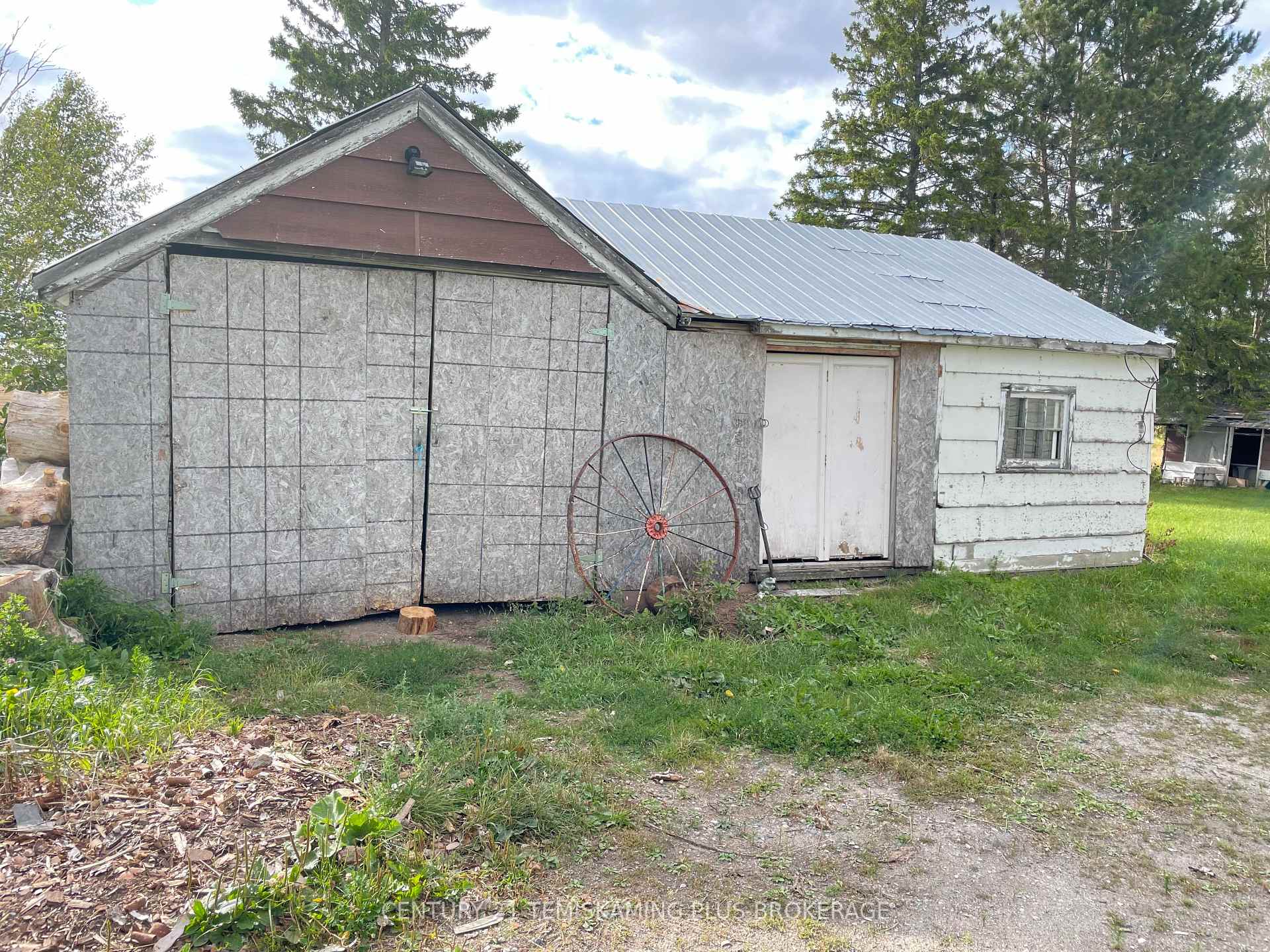 Photo 12 of 253156 Roger's Road, Englehart — HOMEH