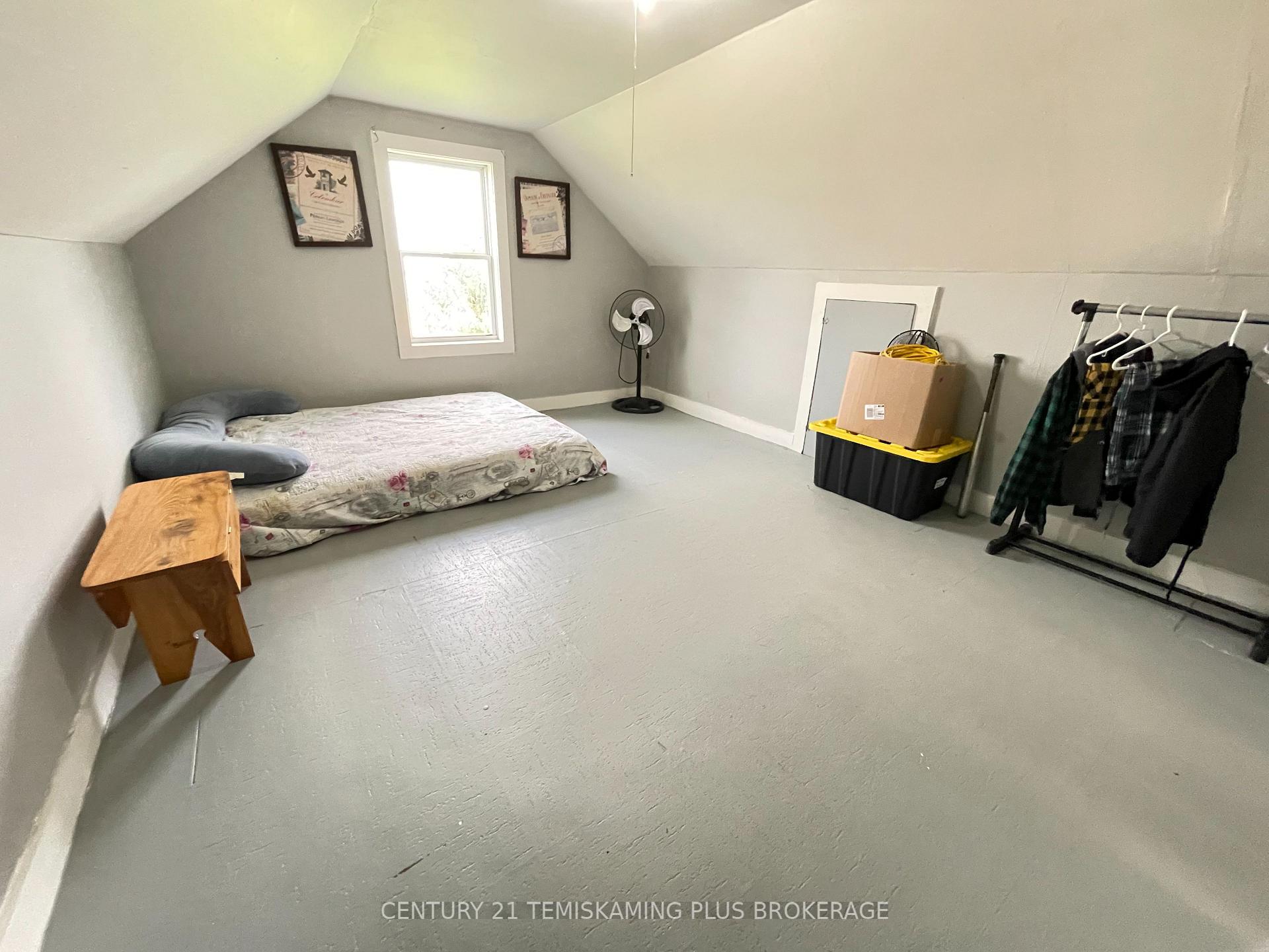Photo 18 of 253156 Roger's Road, Englehart — HOMEH