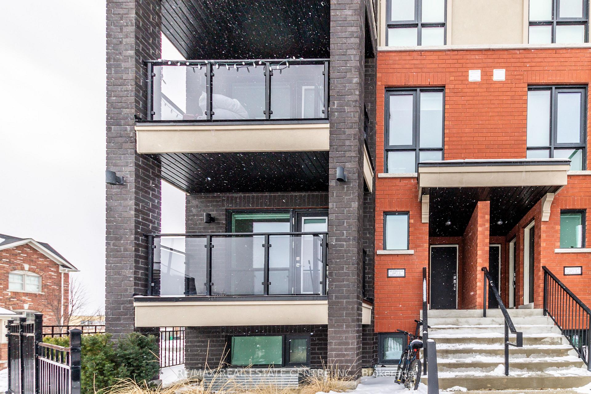 Photo 6 of Unit 2, 165 veterans Drive, Brampton, Northwest Brampton — HOMEH