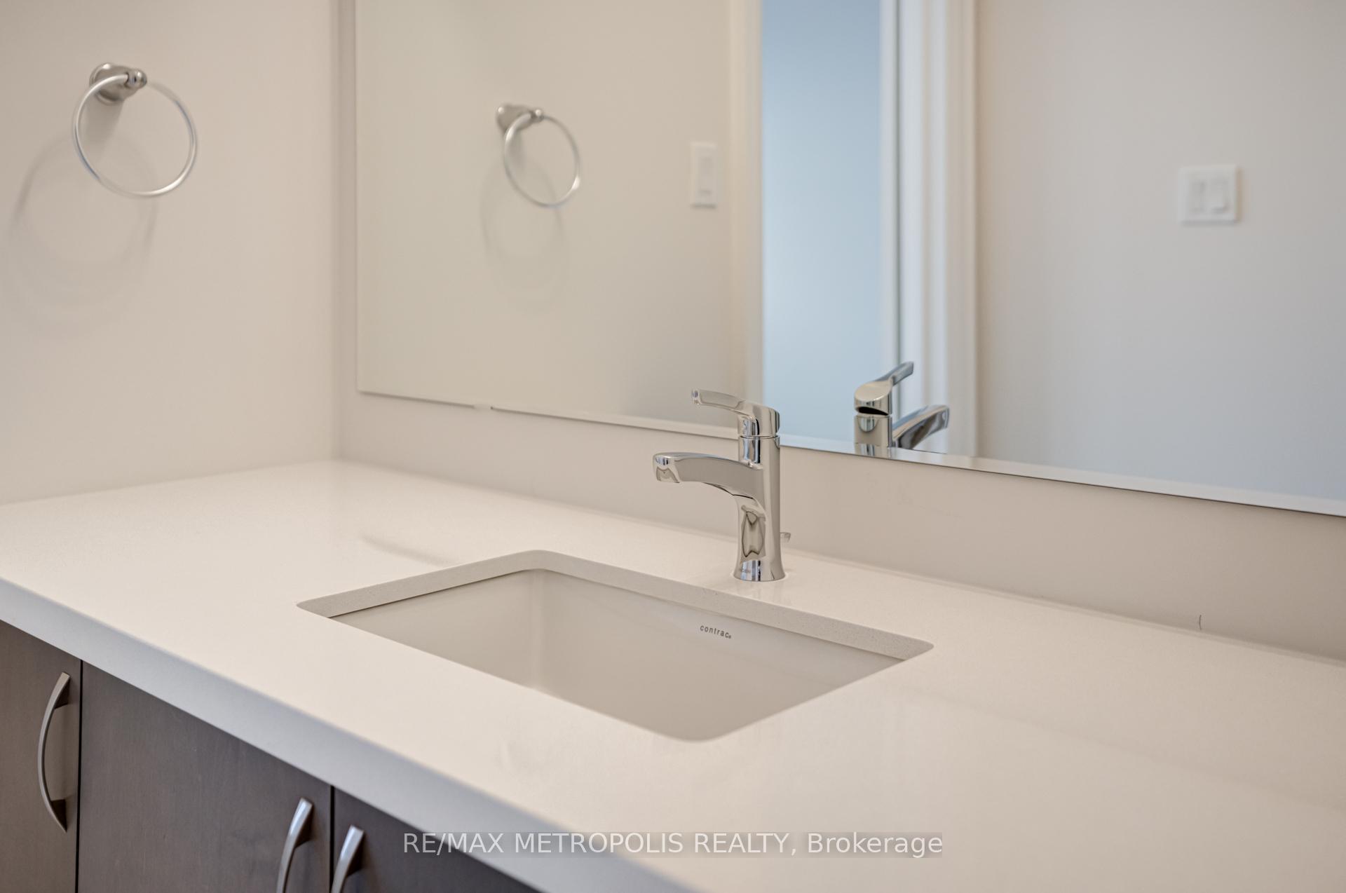 Photo 27 of 454 Humphrey Street, Hamilton, Waterdown — HOMEH