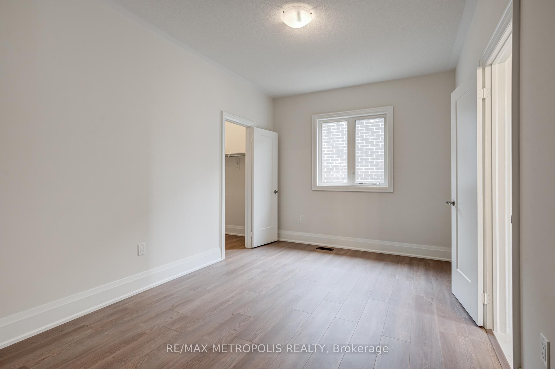 Photo 26 of 454 Humphrey Street, Hamilton, Waterdown — HOMEH