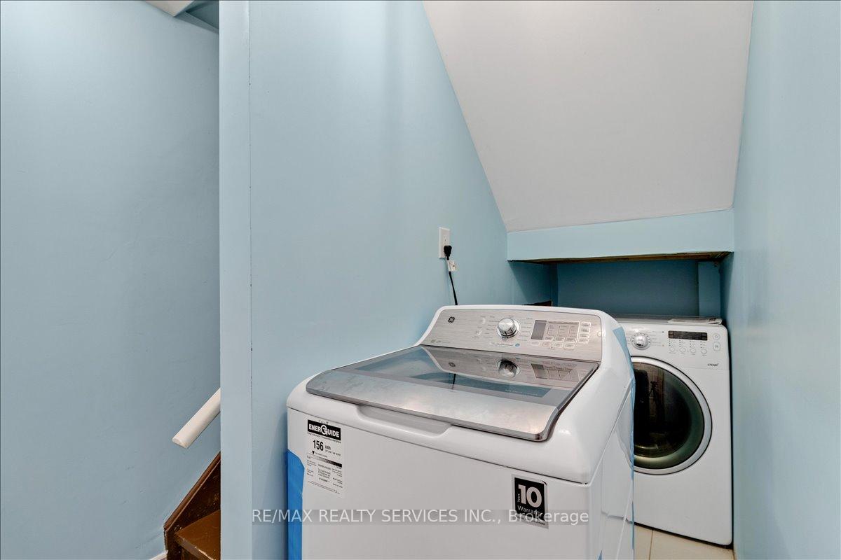 Photo 8 of Unit Bsmt, 524 Attenborough Terrace N, Milton, Willmott — HOMEH