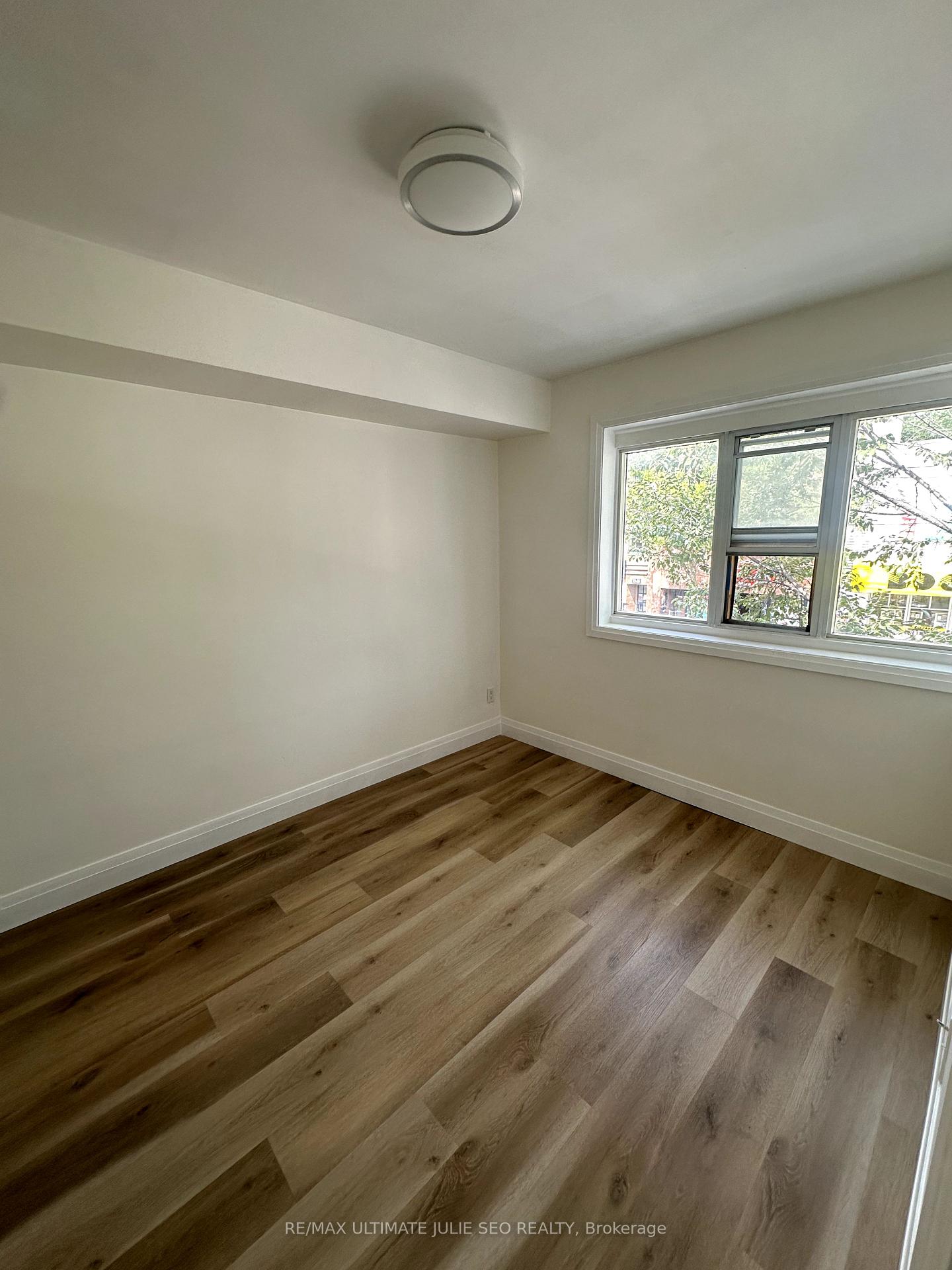 Photo 9 of Unit 2nd floor front, 1945 Queen Street E, Toronto, The Beaches — HOMEH