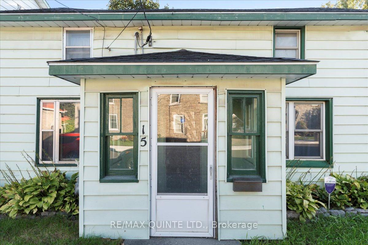 Photo 7 of 15 Murney Street, Belleville, Belleville Ward — HOMEH