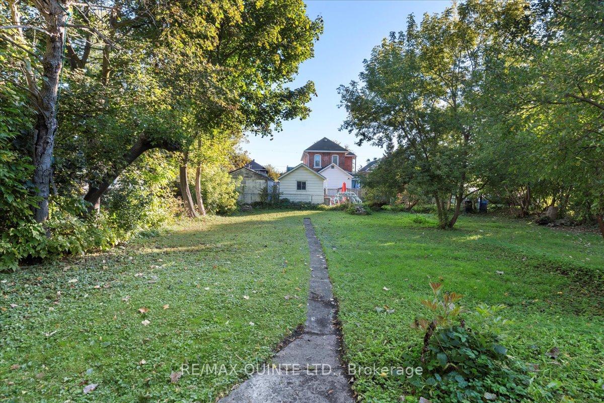 Photo 38 of 15 Murney Street, Belleville, Belleville Ward — HOMEH