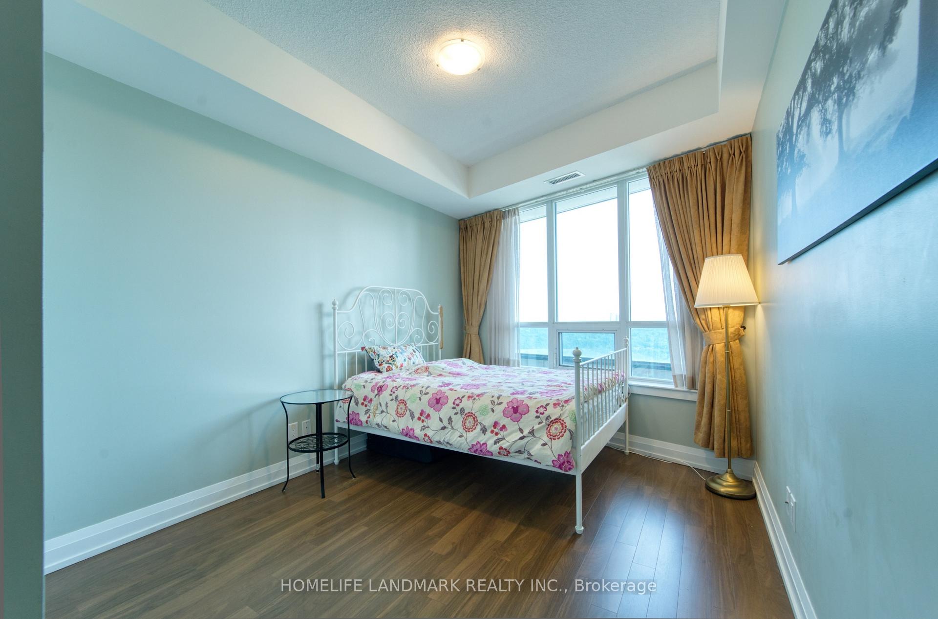Photo 7 of Unit 1201, 7171 Yonge Street, Markham, Thornhill — HOMEH