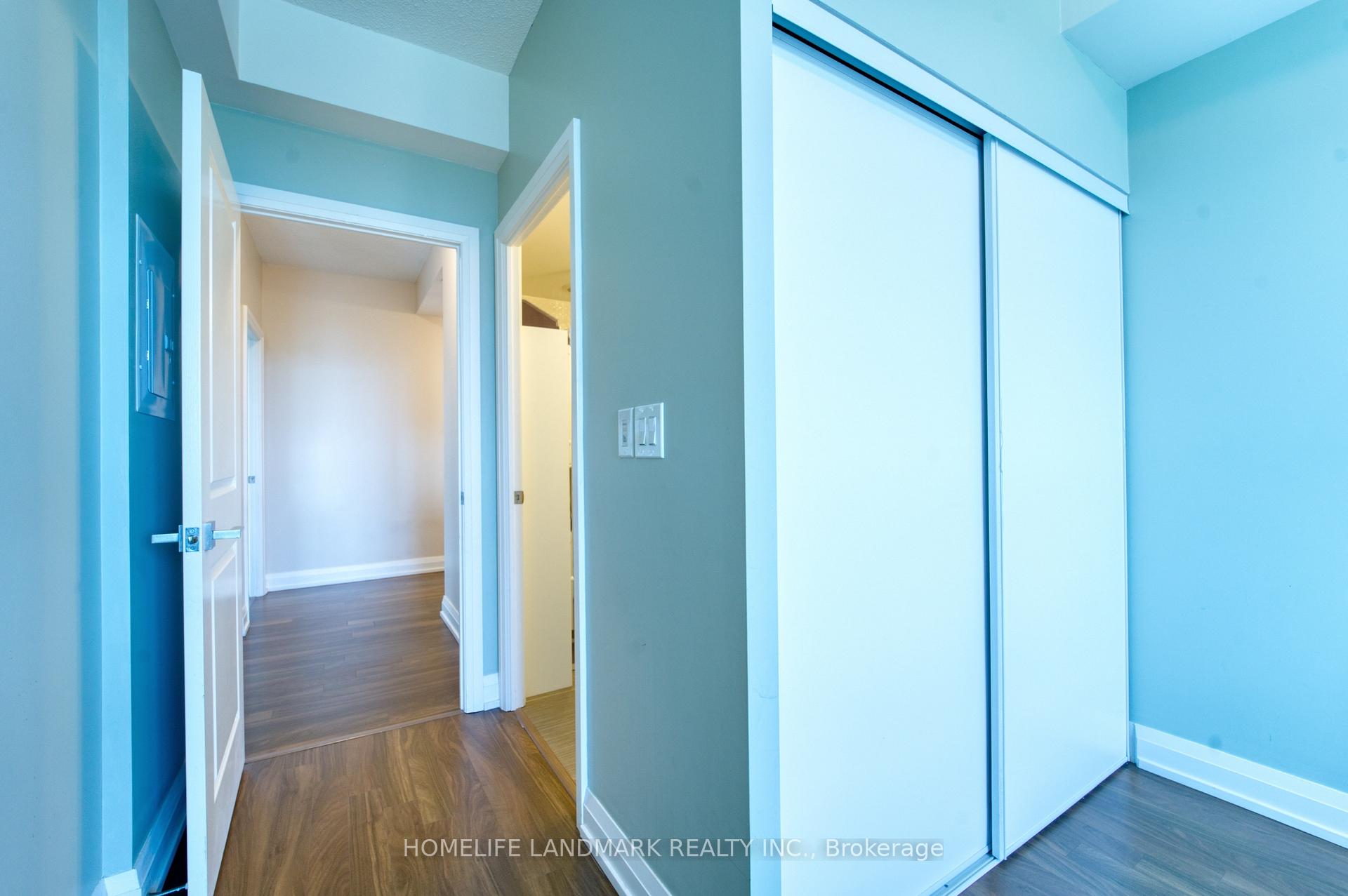 Photo 10 of Unit 1201, 7171 Yonge Street, Markham, Thornhill — HOMEH