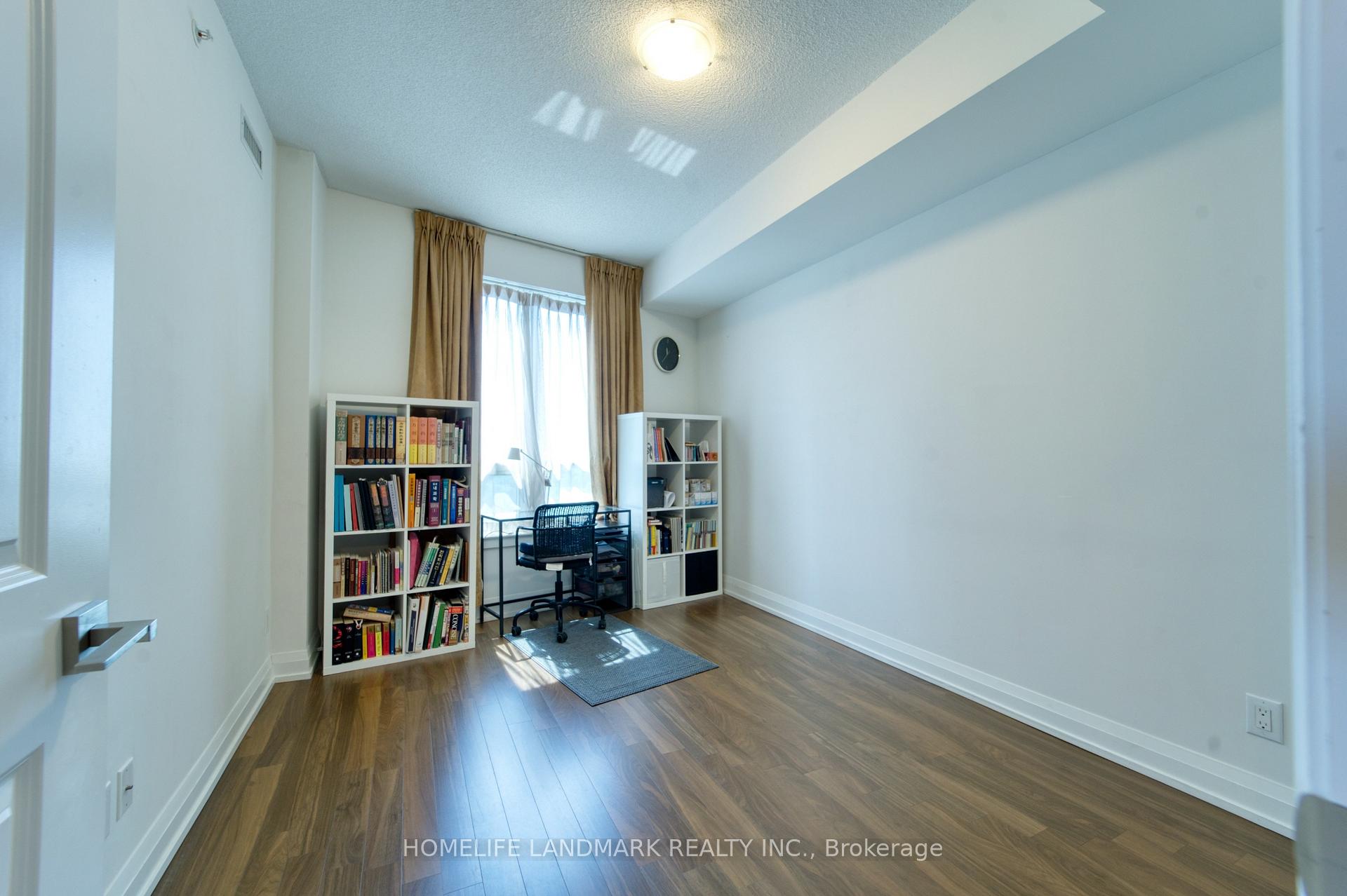 Photo 9 of Unit 1201, 7171 Yonge Street, Markham, Thornhill — HOMEH