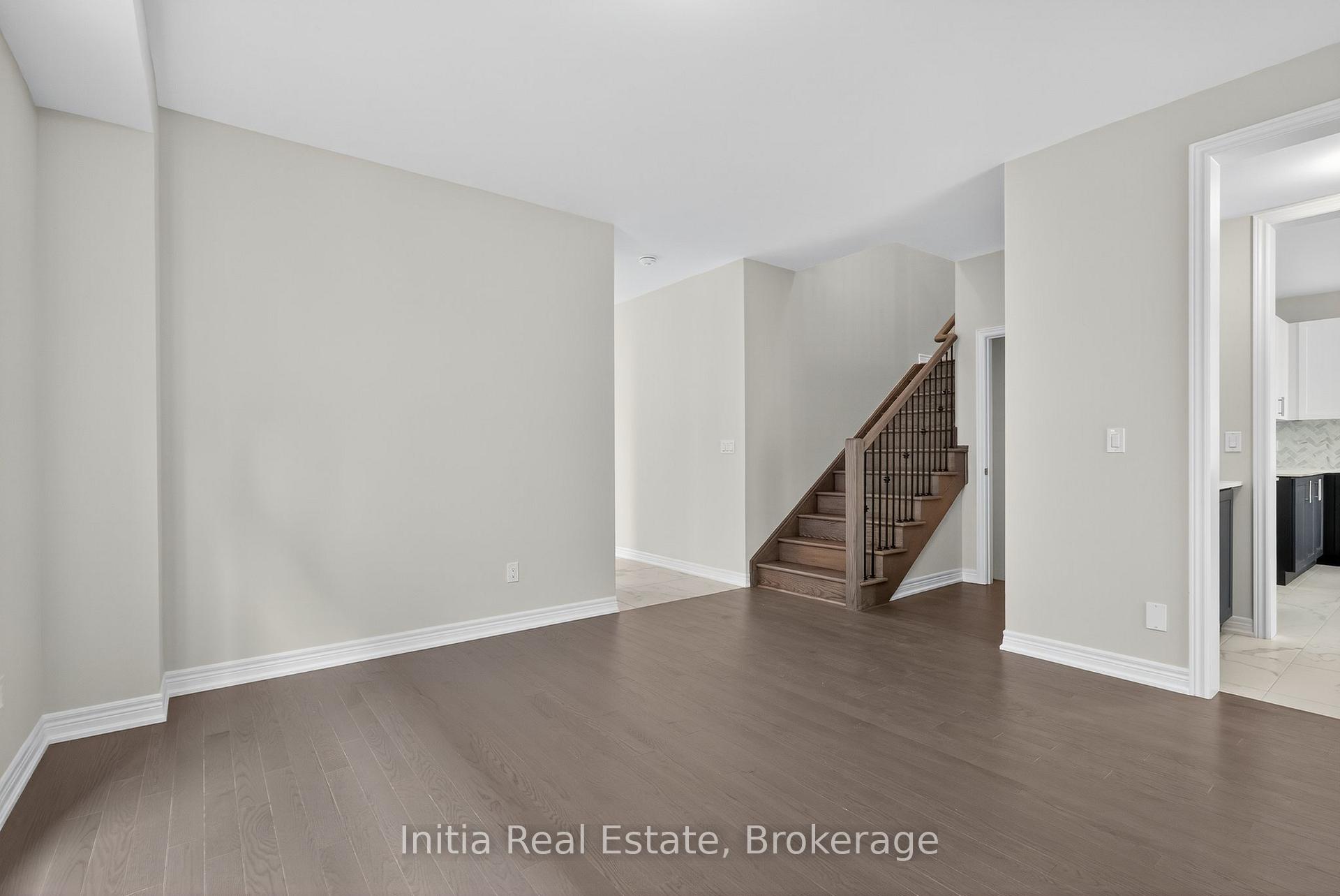Photo 37 of 1474 Davis Loop Circle, Innisfil, Lefroy — HOMEH